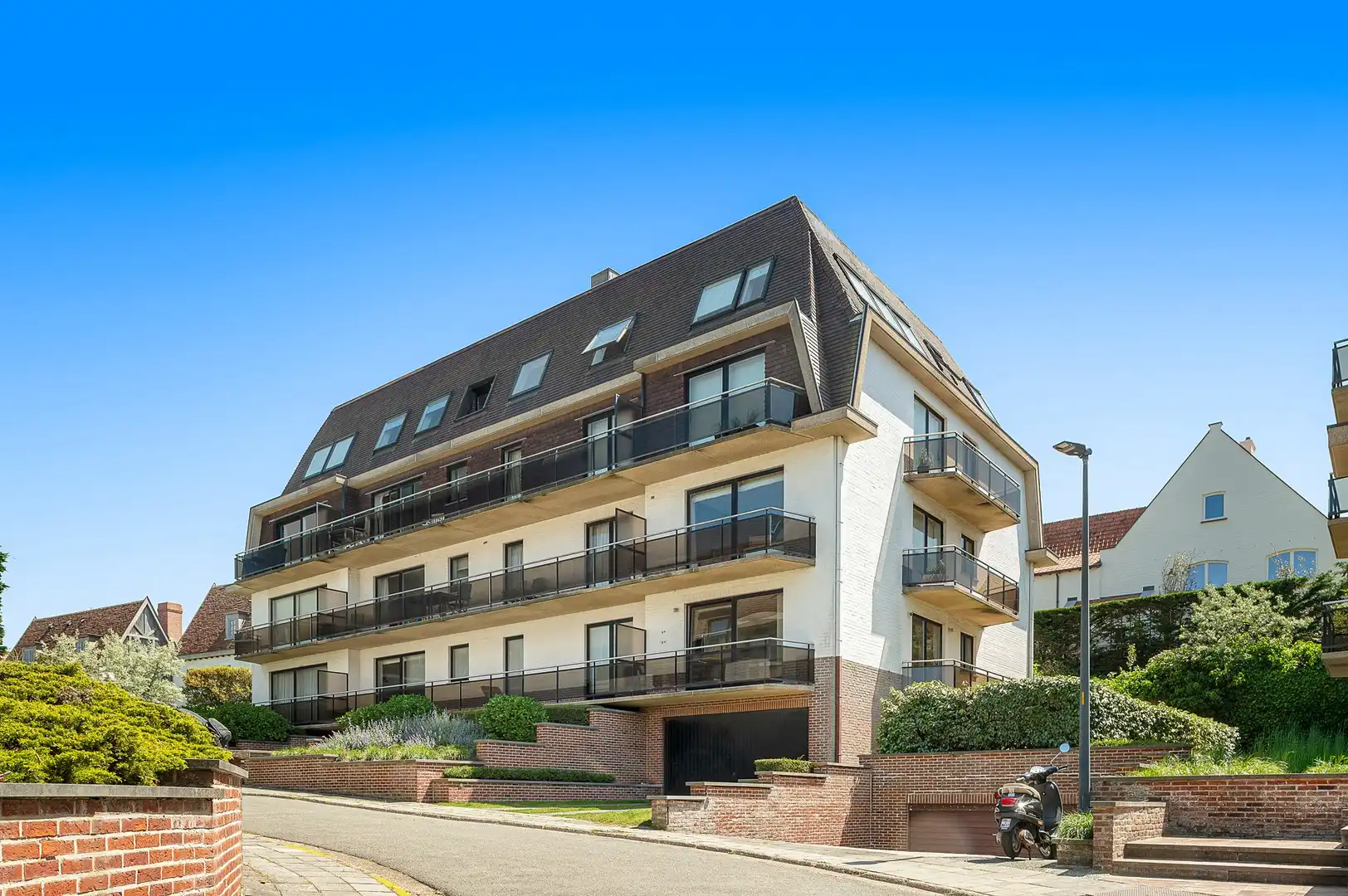 Appartement met zonnig terras nabij strand en RSBC. foto {{pictureIndex}}