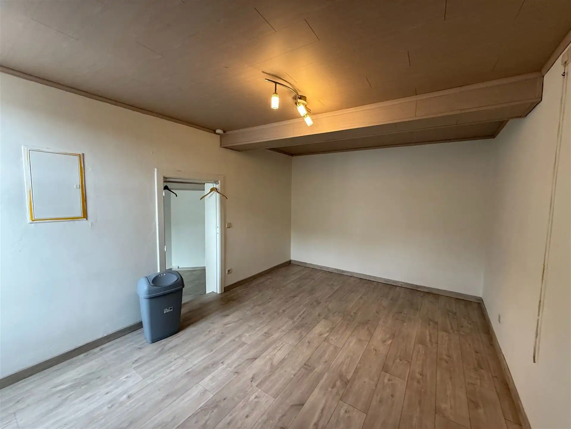 Appartement van 78 vierkante meter met 1 slaapkamer. foto 7