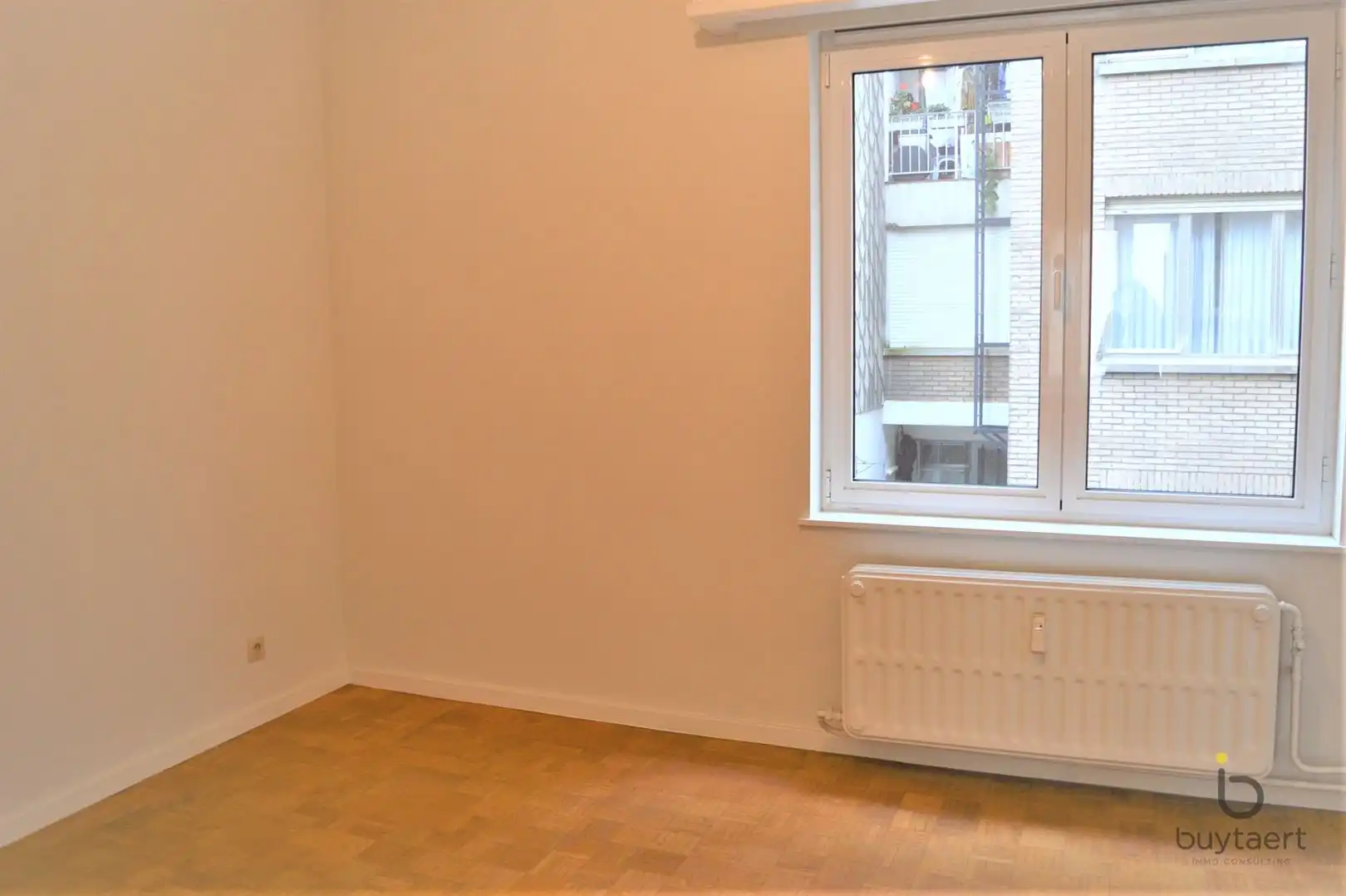 Gezellige 1 slaapkamer appartement nabij de Meir en station te Antwerpen foto 13