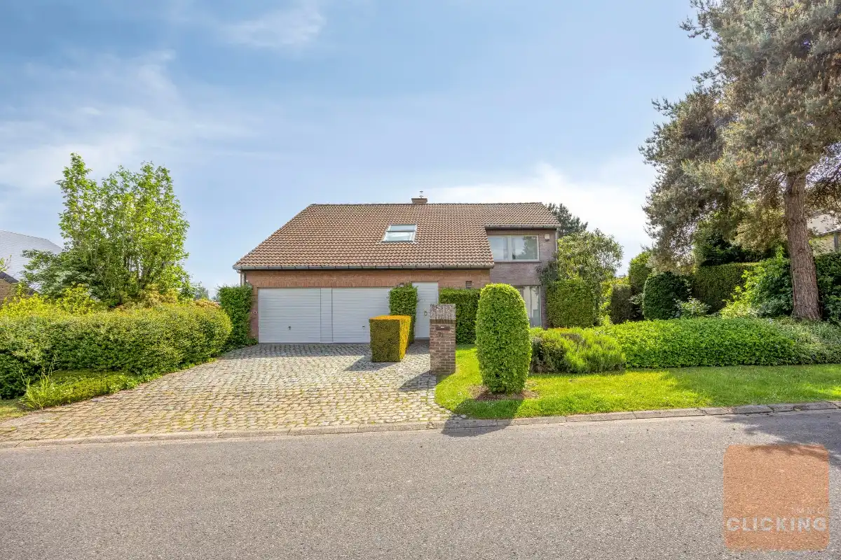 CHARMANTE VILLA MET ICONISCHE SEVENTIES–EIGHTIES SOUL foto 23