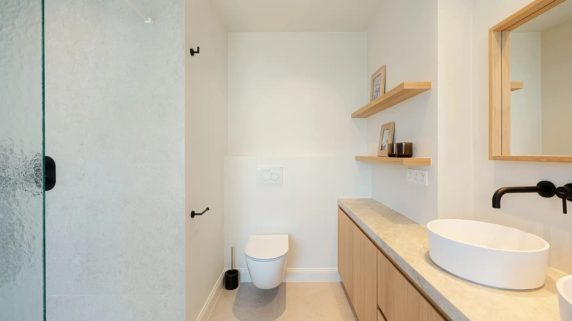 Exclusieve koppelvilla met hoogwaardige afwerking op een toplocatie in Duinbergen. foto 16