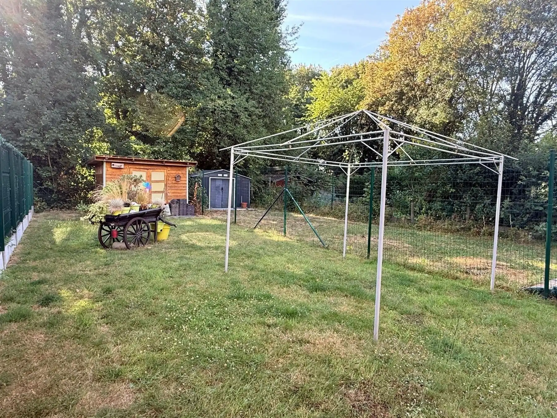 INSTAPKLARE WONING MET GEZELLIGE TUIN  foto 22