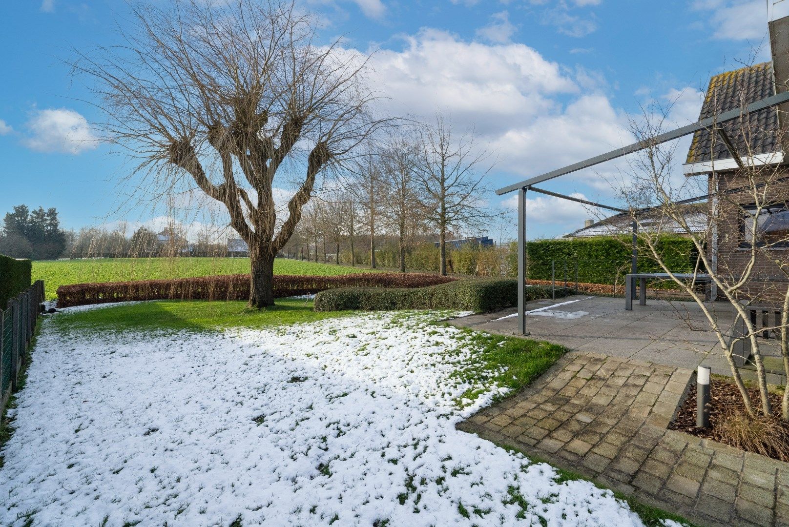 Ruime villa met prachtig uitzicht!  foto 23