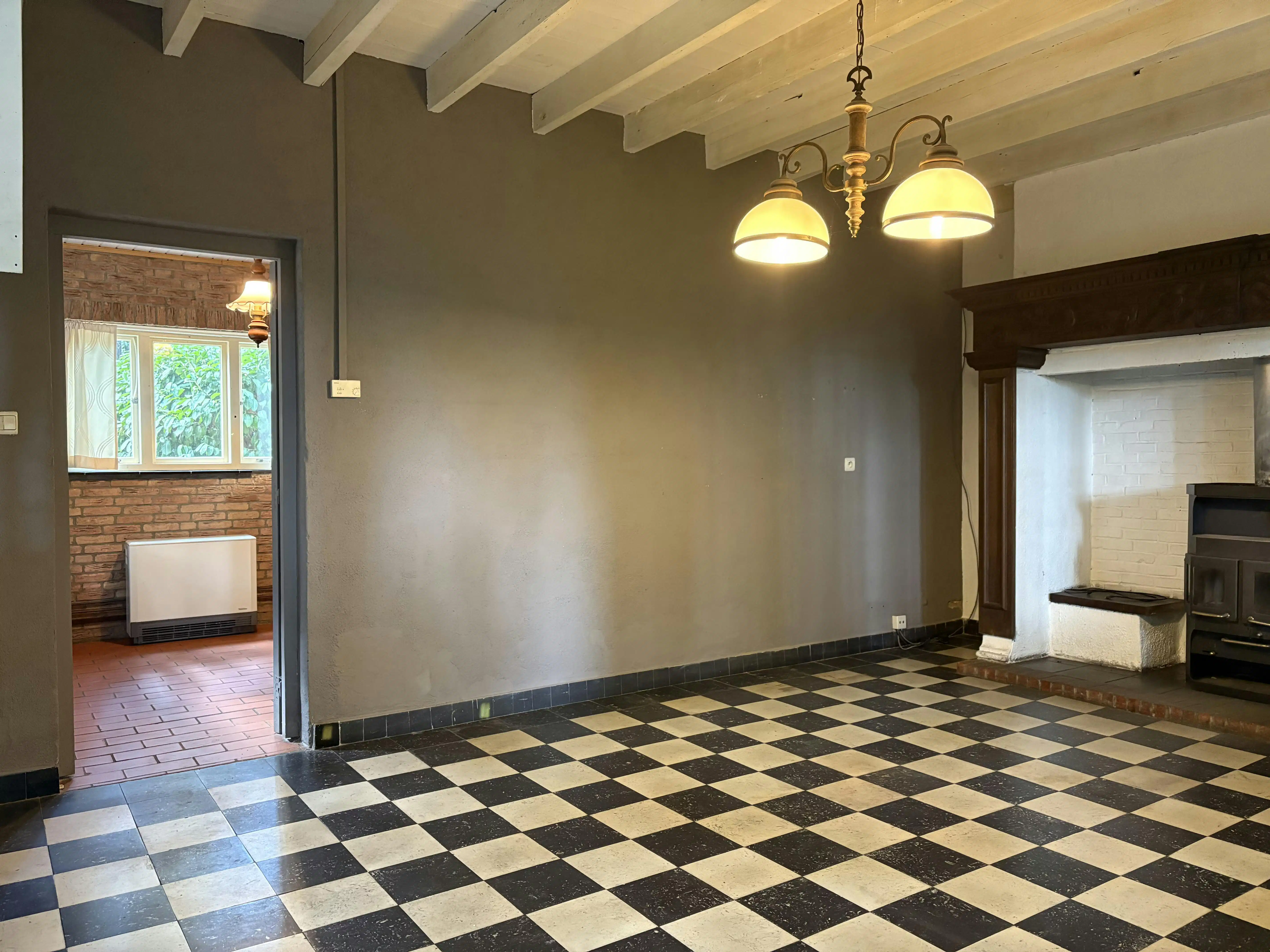 Woning met grote tuin te koop in Essen! foto 3