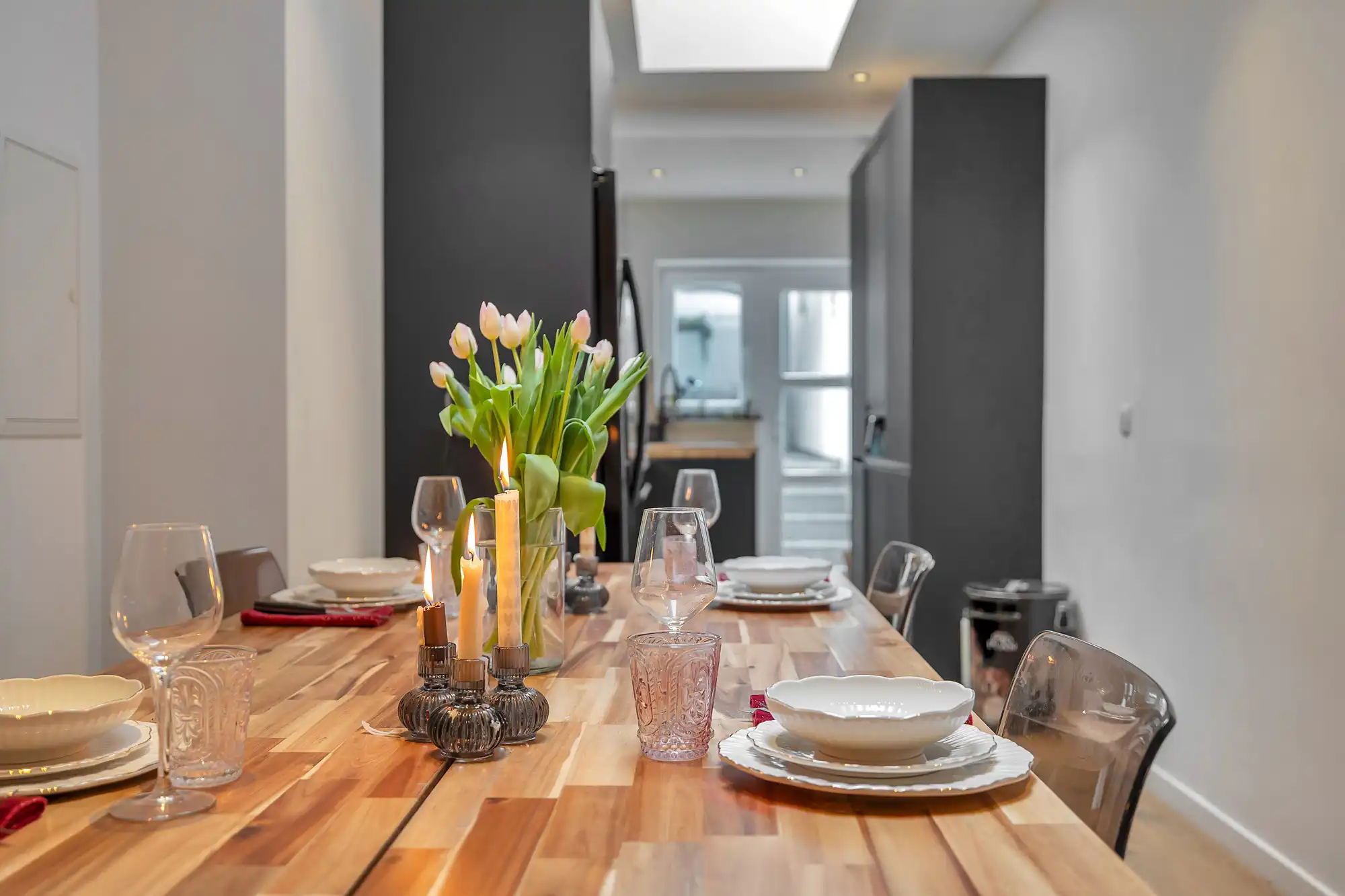 Gerenoveerd appartement - 2 slpk en ruim terras te Molenbeek foto 4
