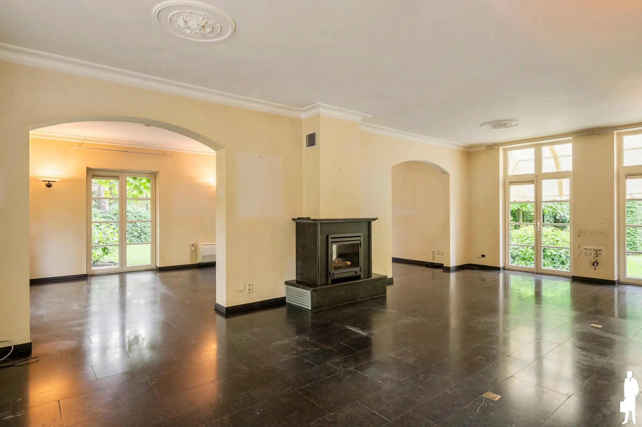 Op absolute toplocatie gelegen villa! foto 5