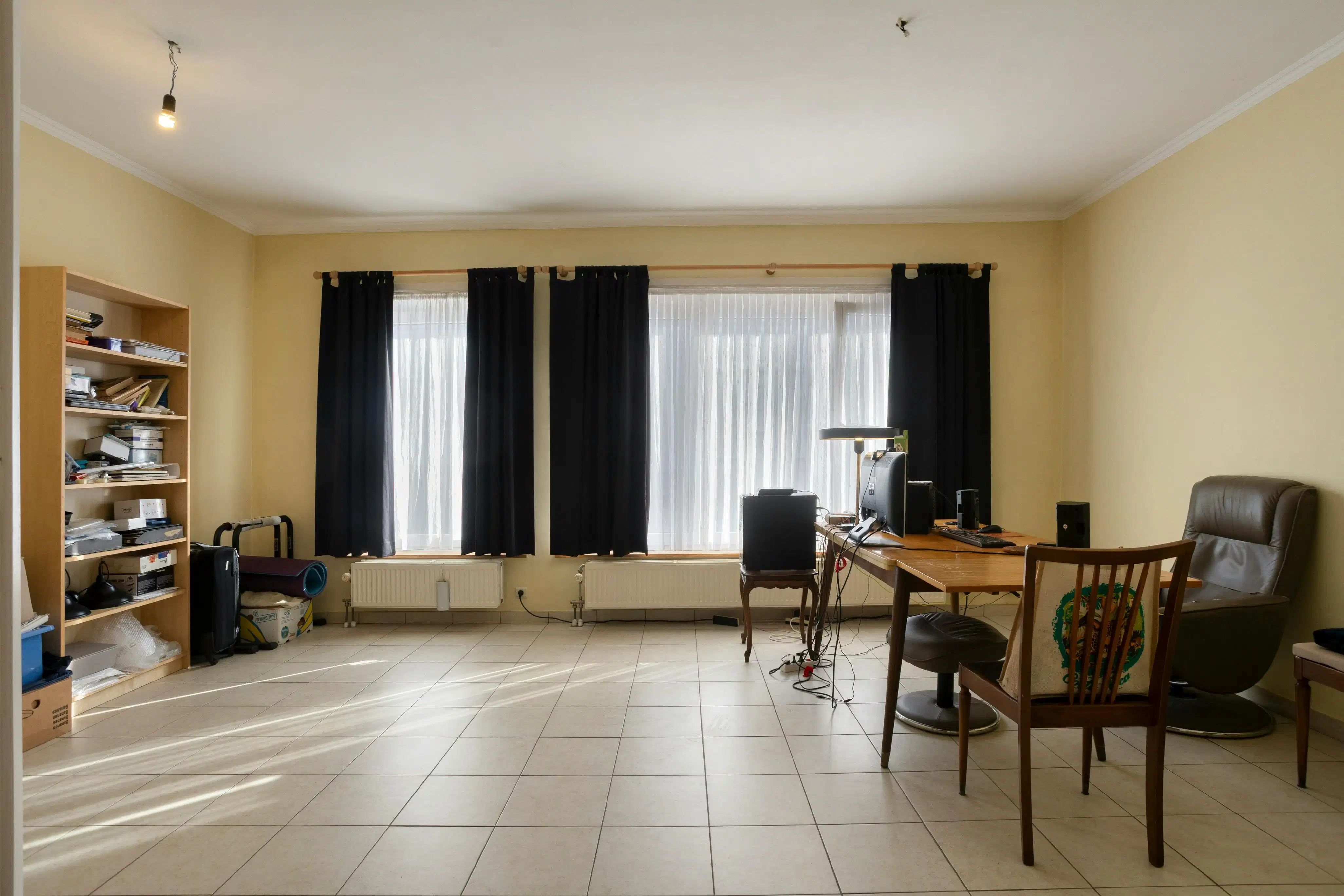 Ruime Woning ingedeeld als drie appartementen in Strombeek-Bever foto 16