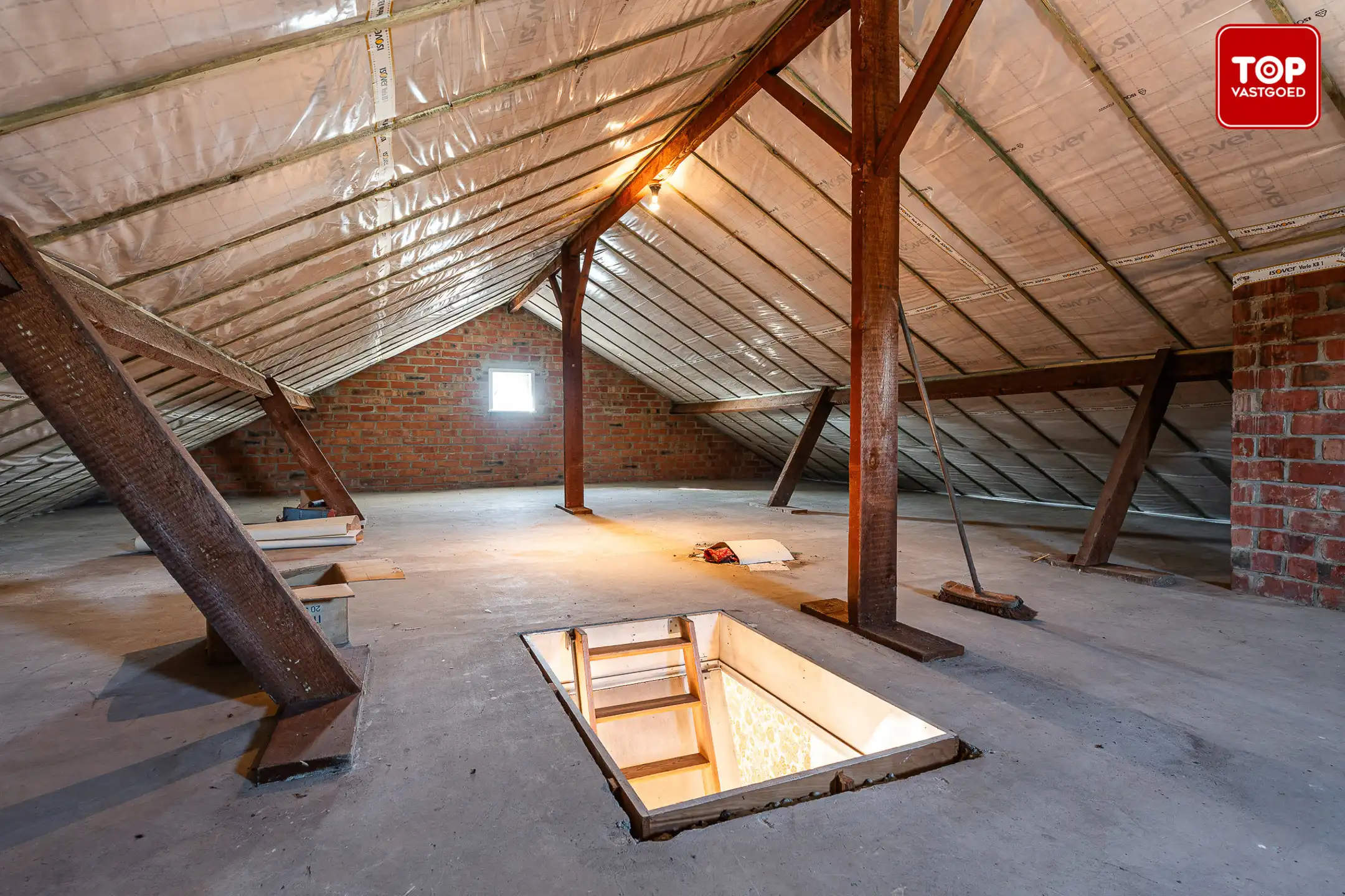 Ruime woning met uitzonderlijk potentieel op rustig gelegen perceel foto 21