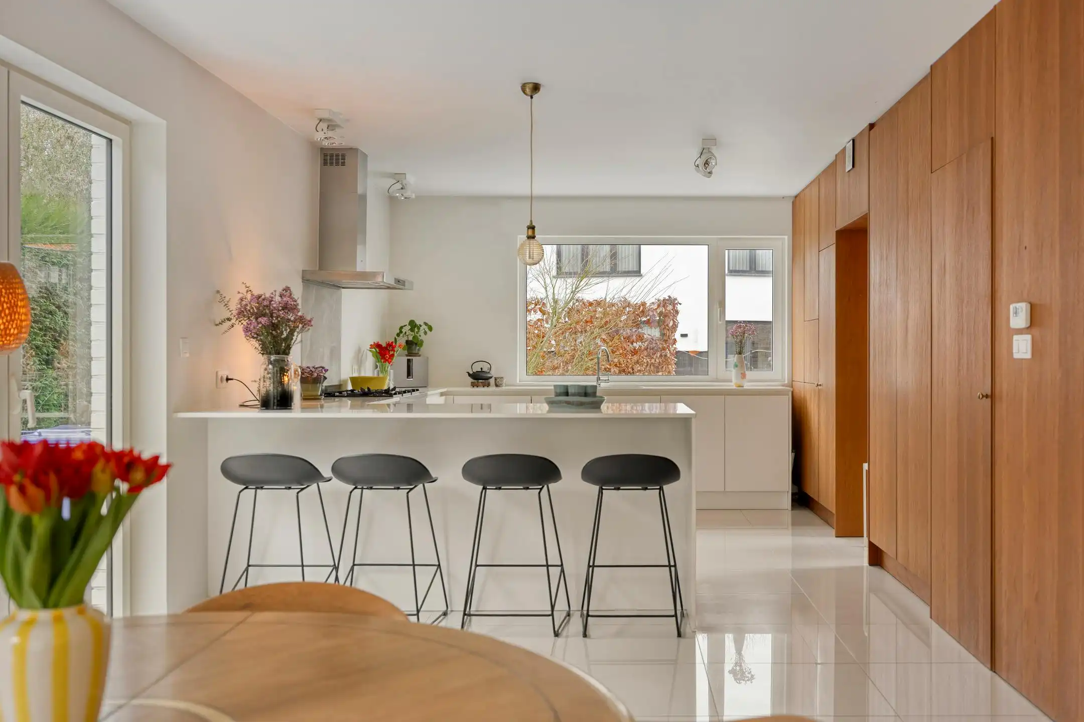 Hippe gezinswoning met machtige tuin in Wetteren Ten Ede foto 5