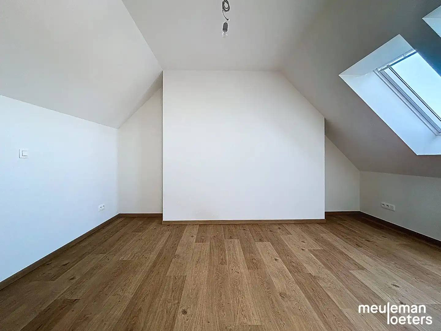 Duplex appartement met ruime garage foto 9