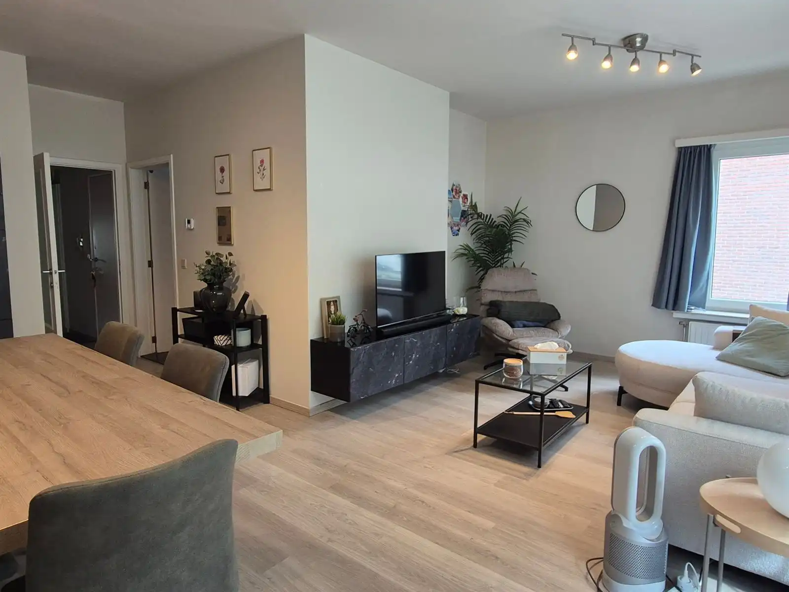Appartement nabij centrum Aartselaar foto 3