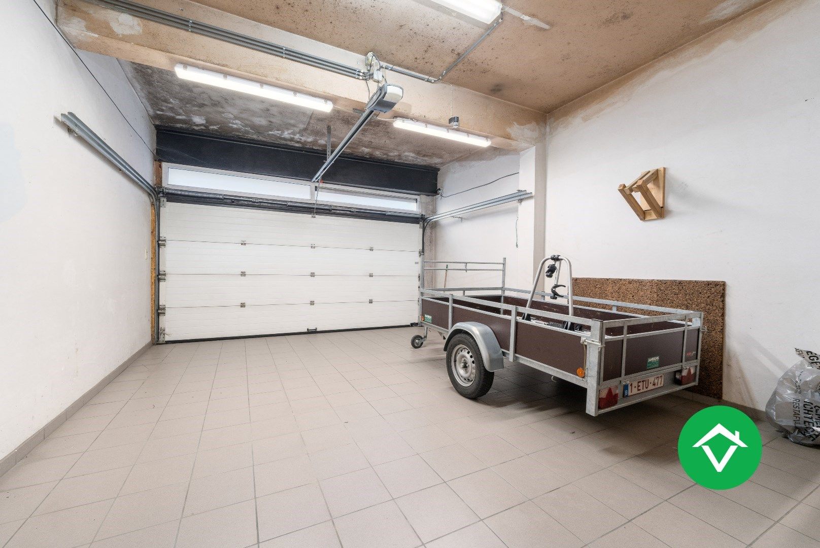 Woning met appartement te koop in het centrum van Eernegem foto 22