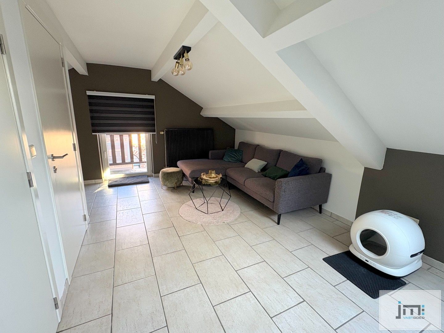 Instapklaar appartement ( 3 slaapkamers) foto 2