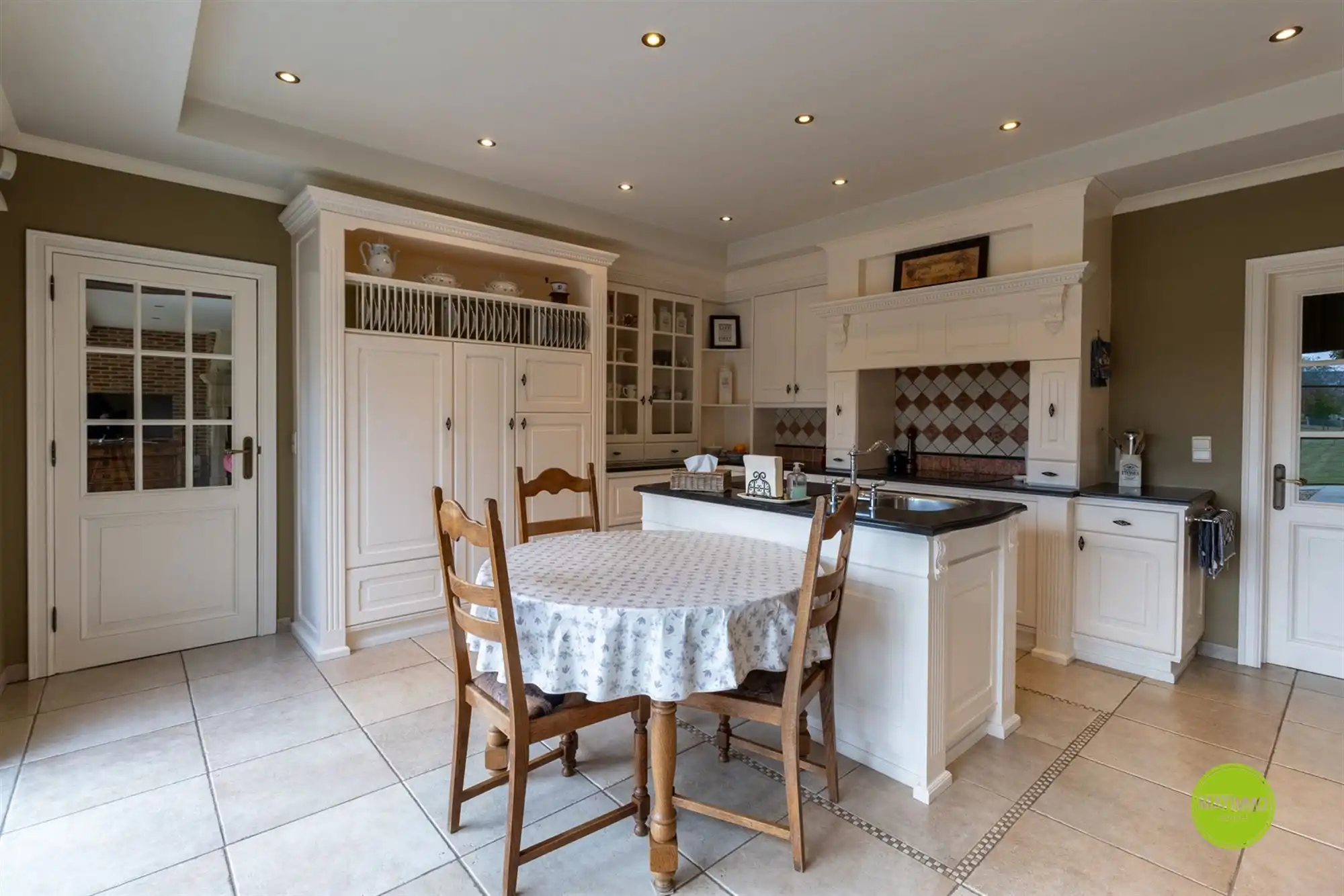 Prachtige, landelijke villa op een perceel van 2.579 m2 in hartje Heppen foto 13