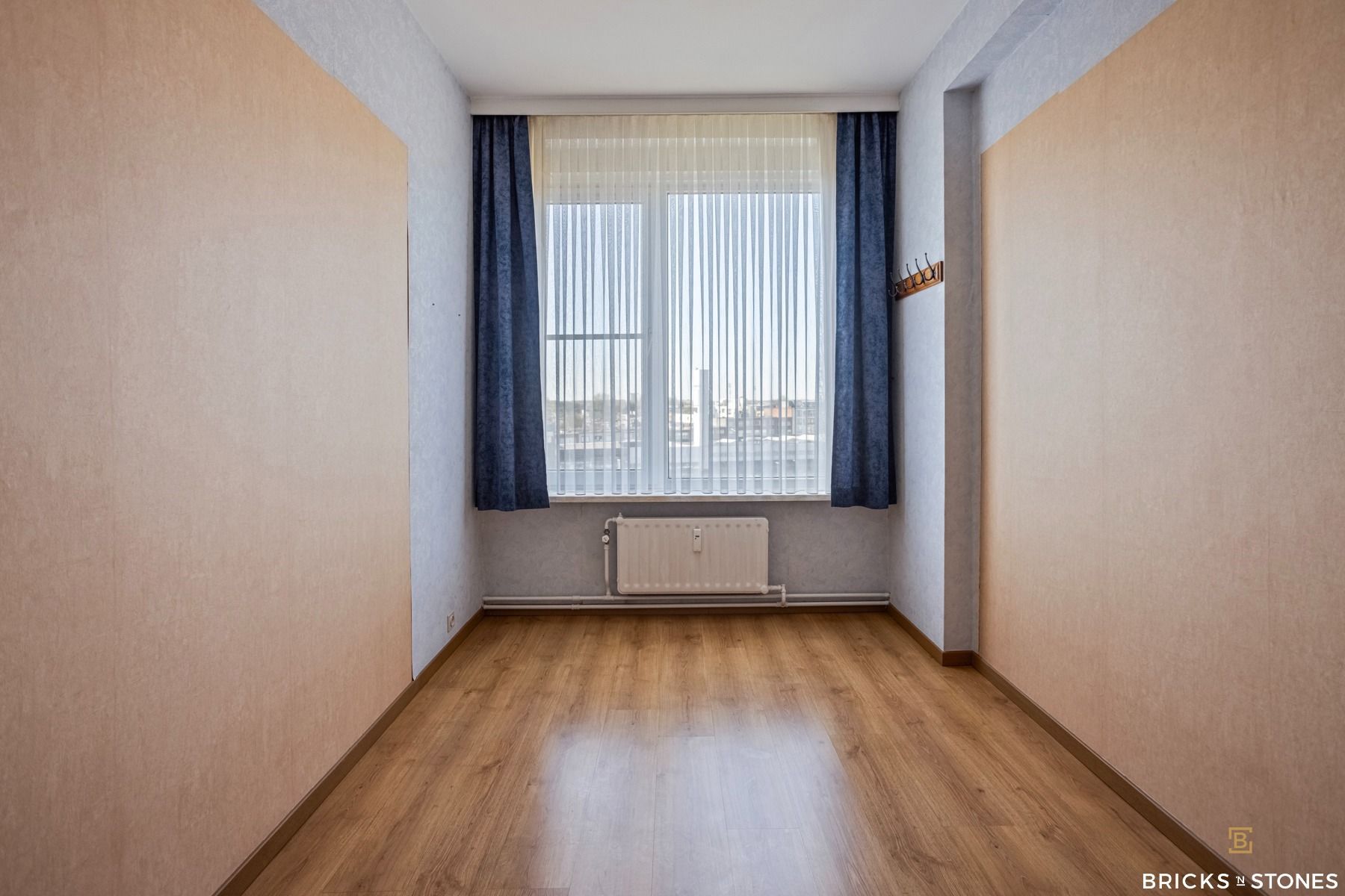 Ruim 3-slaapkamer appartement met terras en panoramisch zicht foto 12