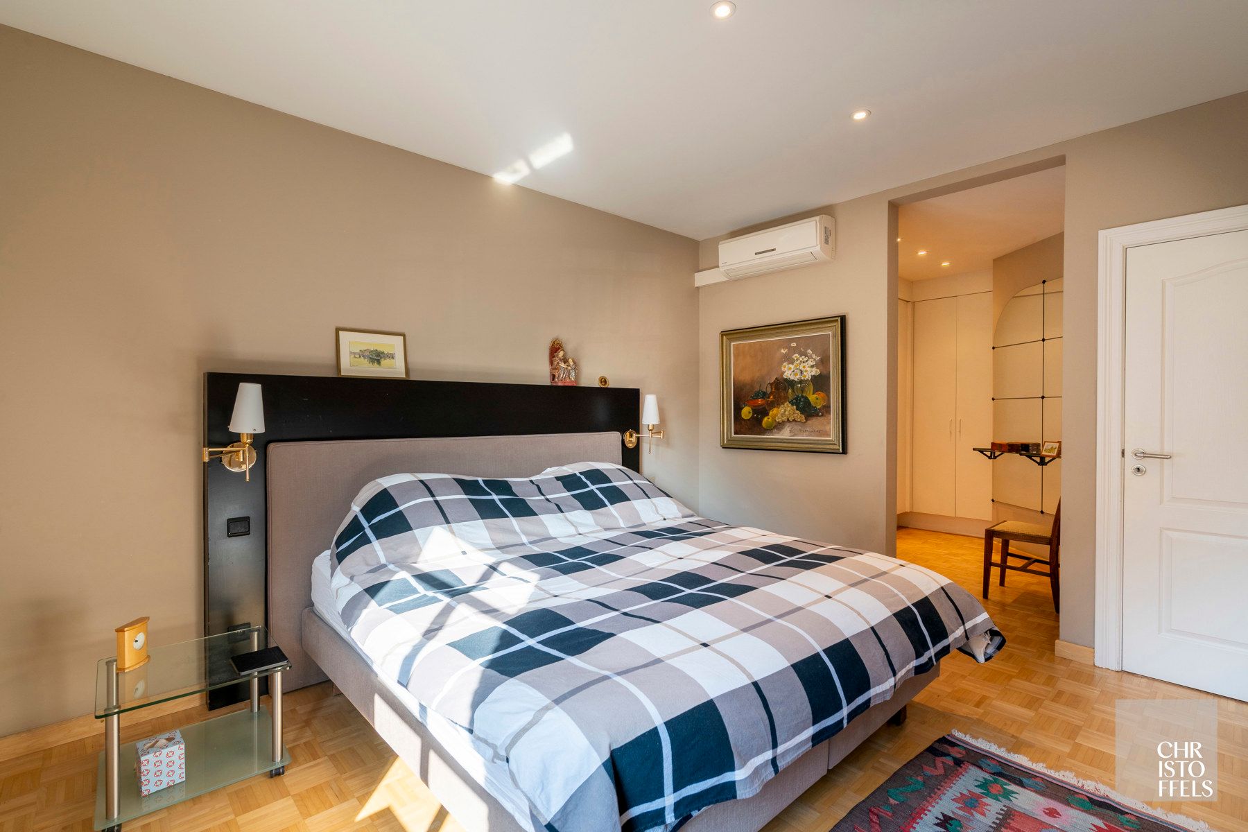 Riante vrijstaande woning mét praktijkruimte in het centrum van Opgrimbie!  foto 27