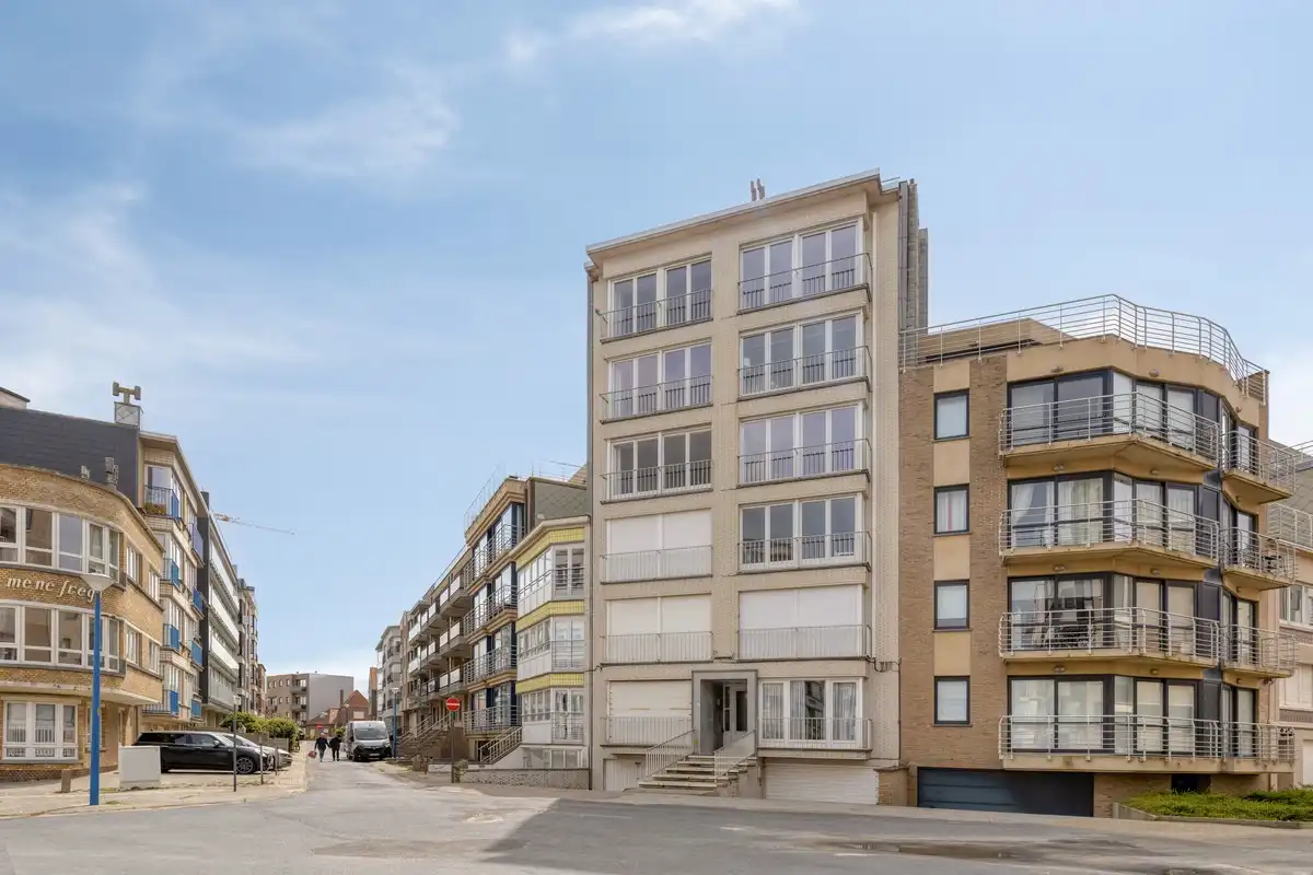 Appartement met 2 slaapkamers en frontaal zeezicht. foto 2