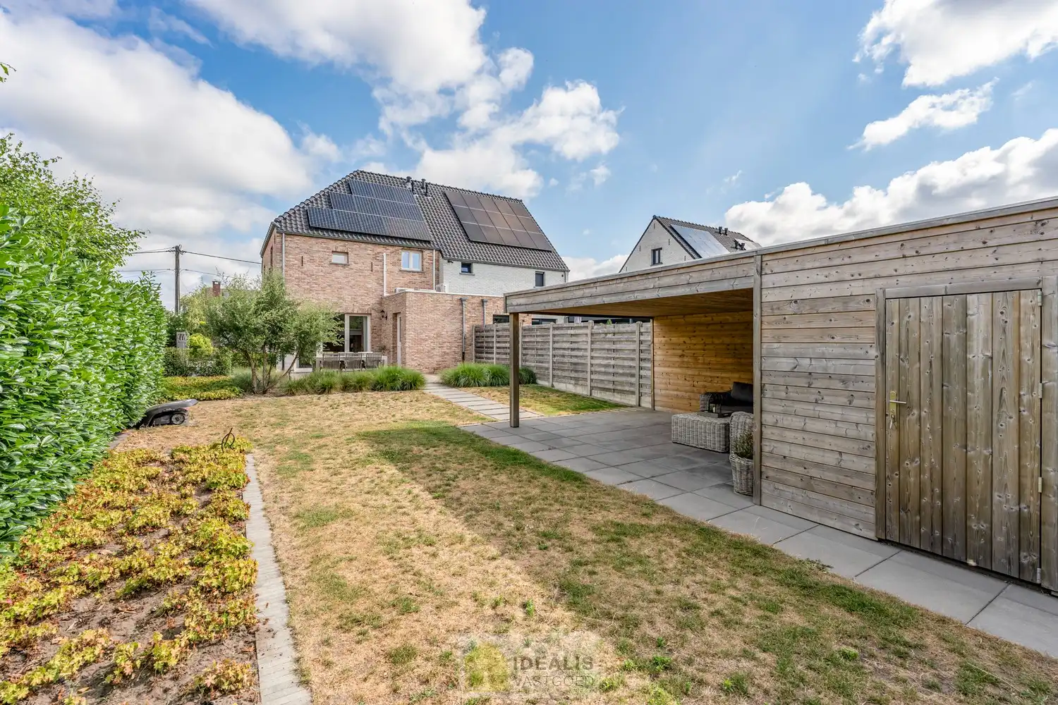 IDEALIS VASTGOED - Prachtige stijlvolle woning met 2 tot 3 slaapkamers op gegeerde locatie! foto 36