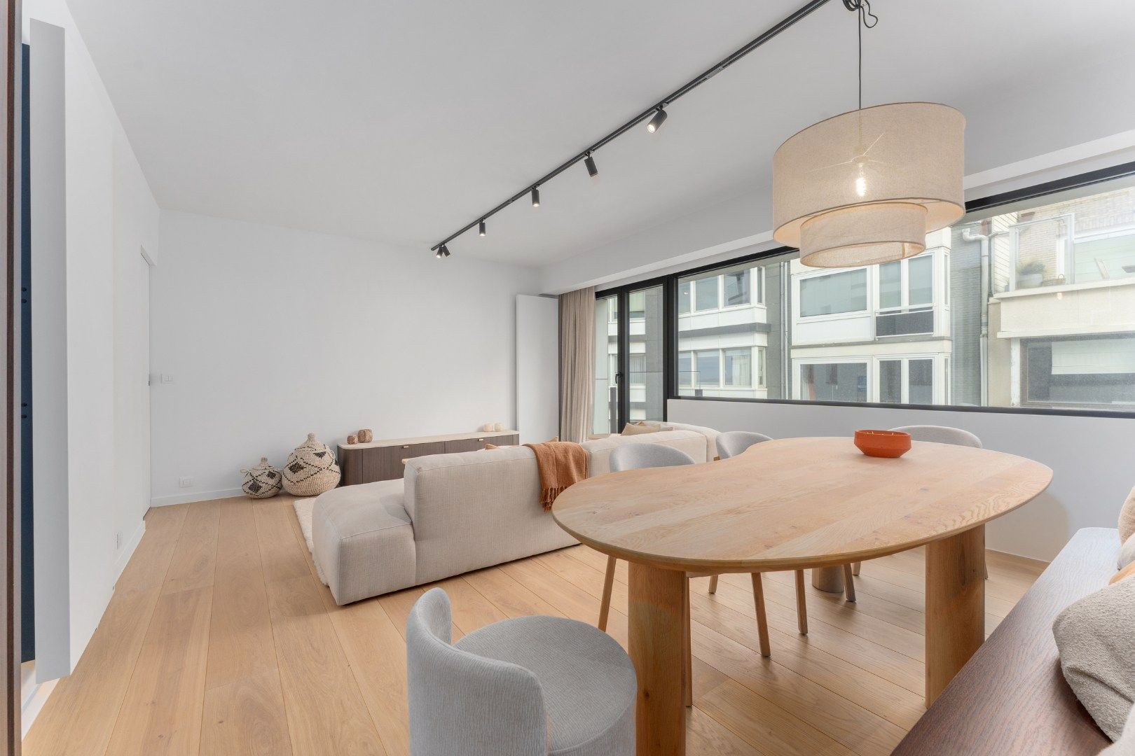 Gerenoveerd appartement aan de Zeedijk in het Zoute foto 5