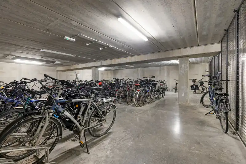Luxueus appartement, parkeerplaats en ruim terras met zeezicht! foto 15