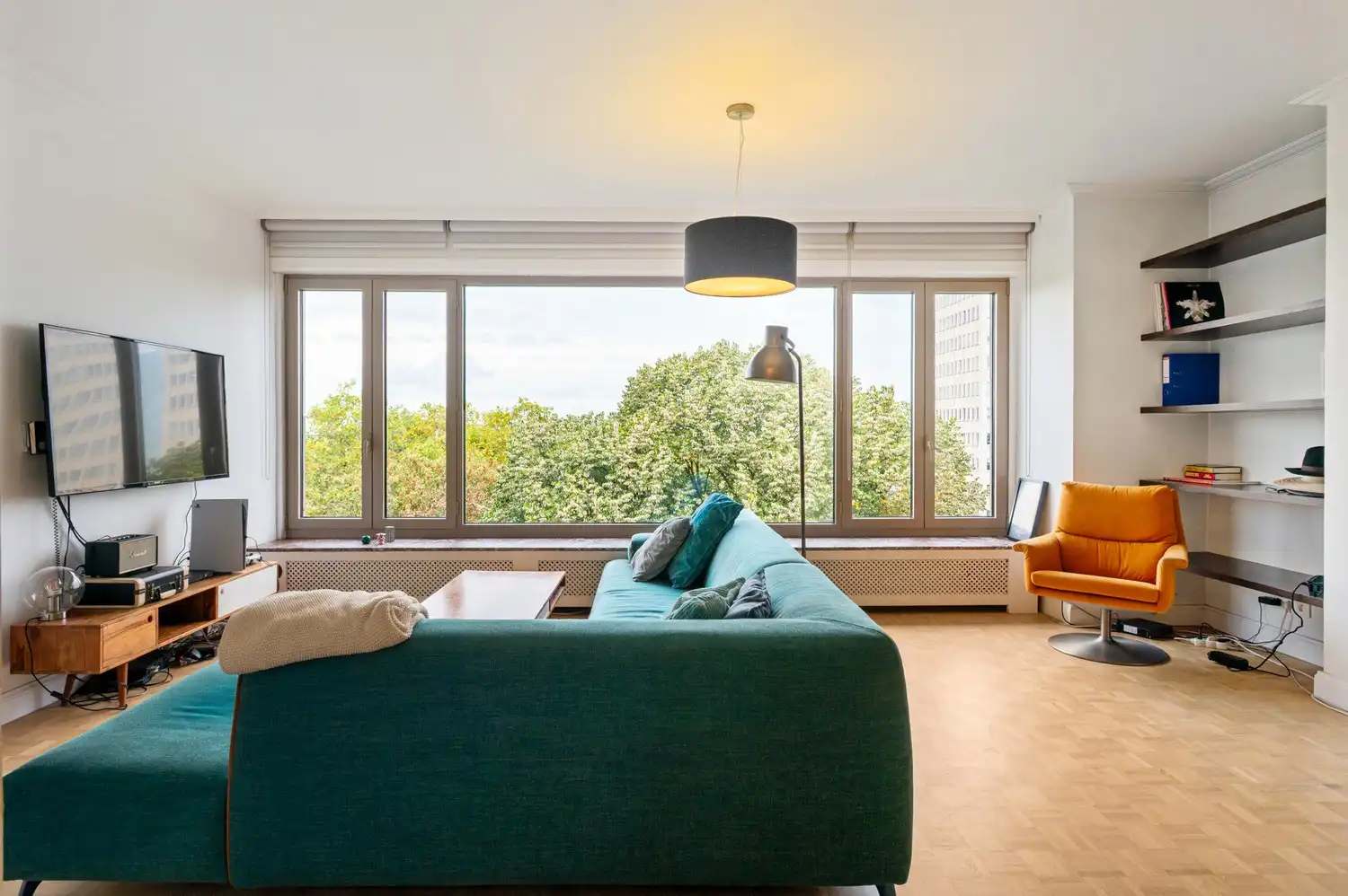 Ruim appartement met 3 slaapkamers en panoramisch parkzicht te Berchem foto 6