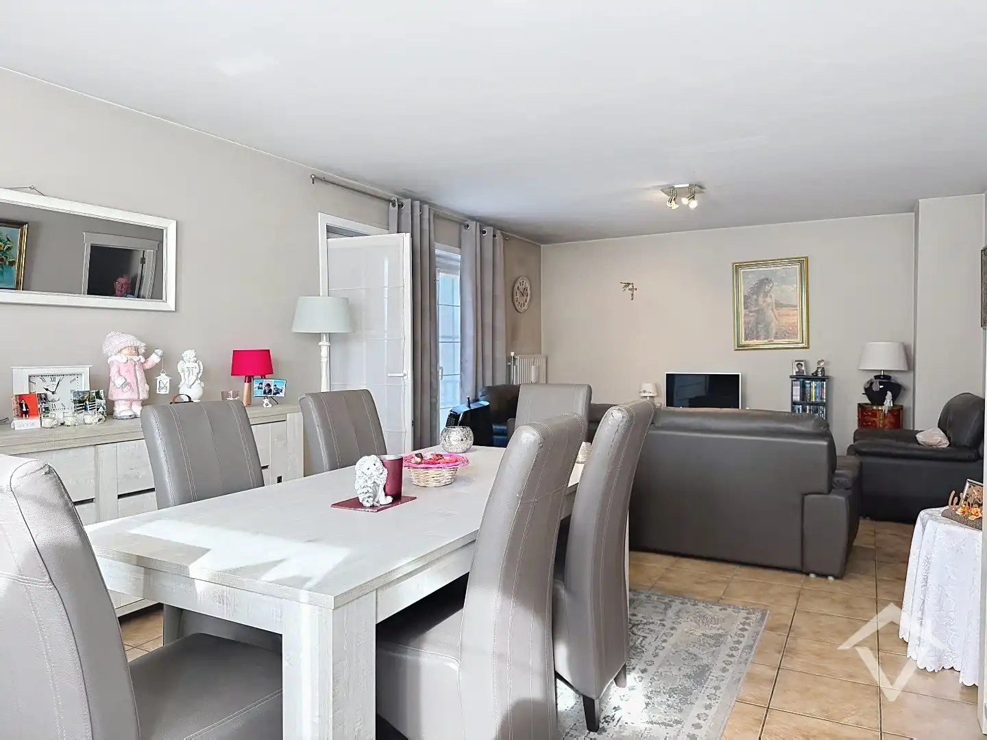 Instapklaar appartement van 98m² met ruime garage op topligging te Harelbeke foto 13