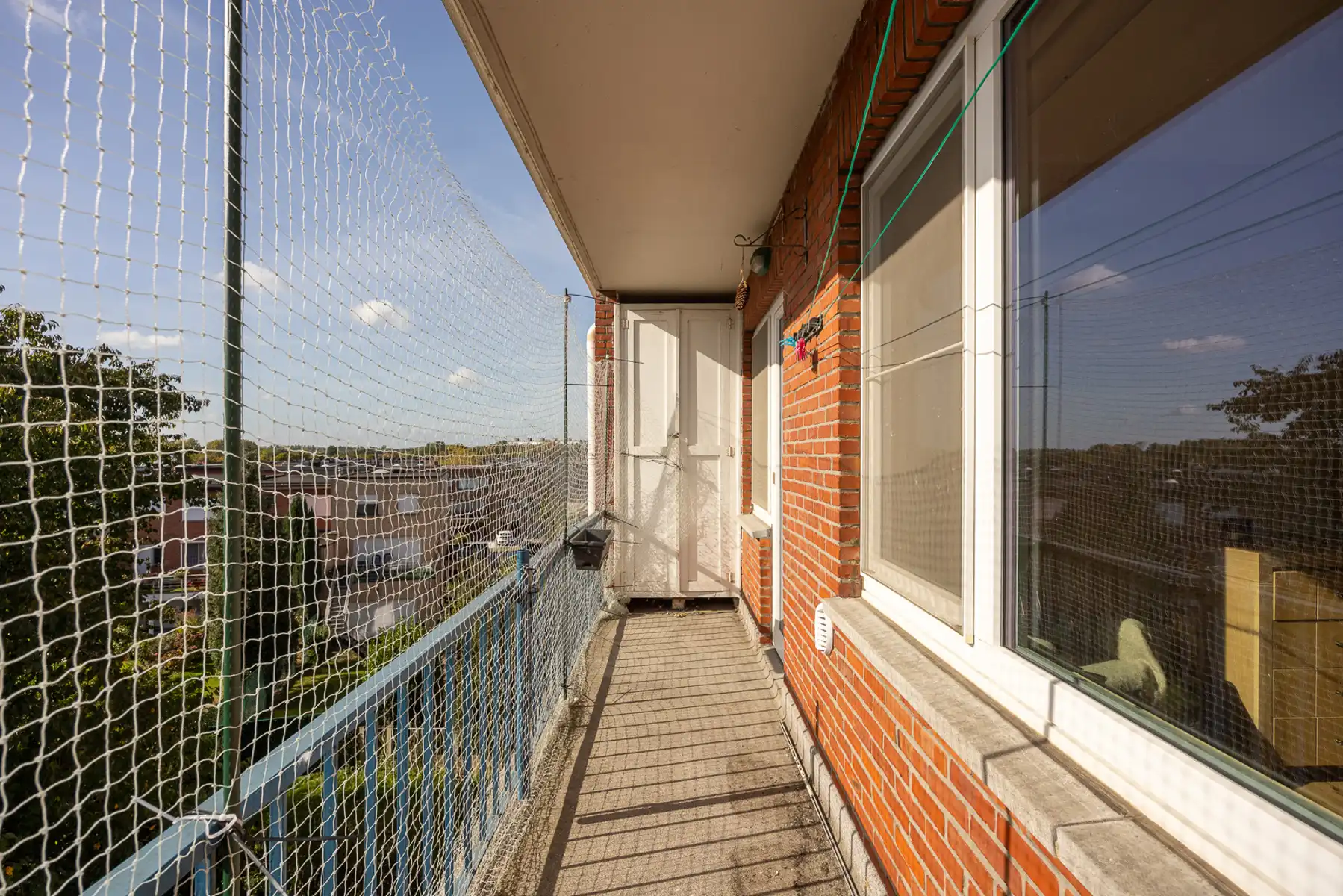 RUIM HOEKAPPARTEMENT MET 3 SLAAPKAMERS & TERRAS foto 14