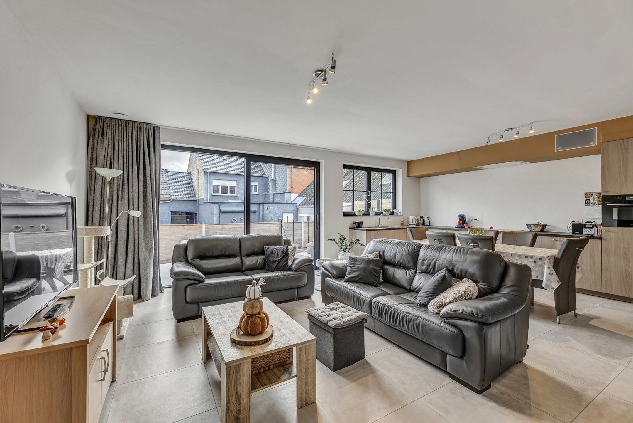 Nieuwbouwwoning onder registratie te koop te Denderleeuw  foto 6