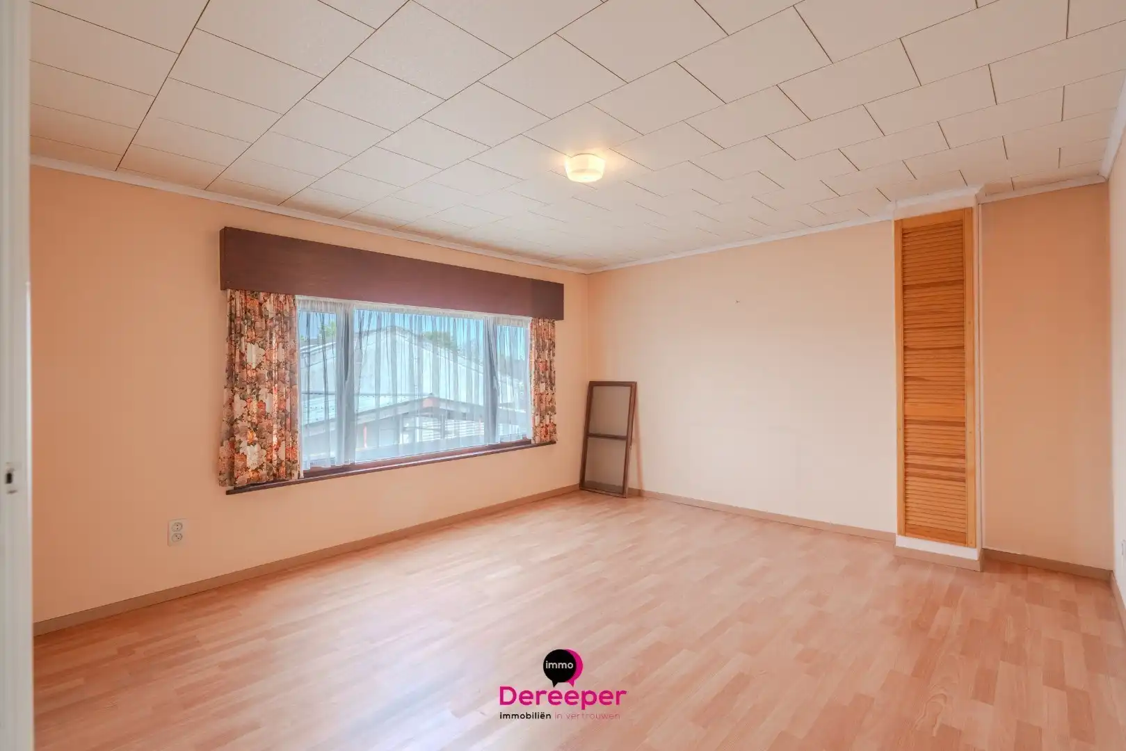 Commercieel pand met showroom, atelier, opslagplaatsen en woonst op toplocatie foto 20