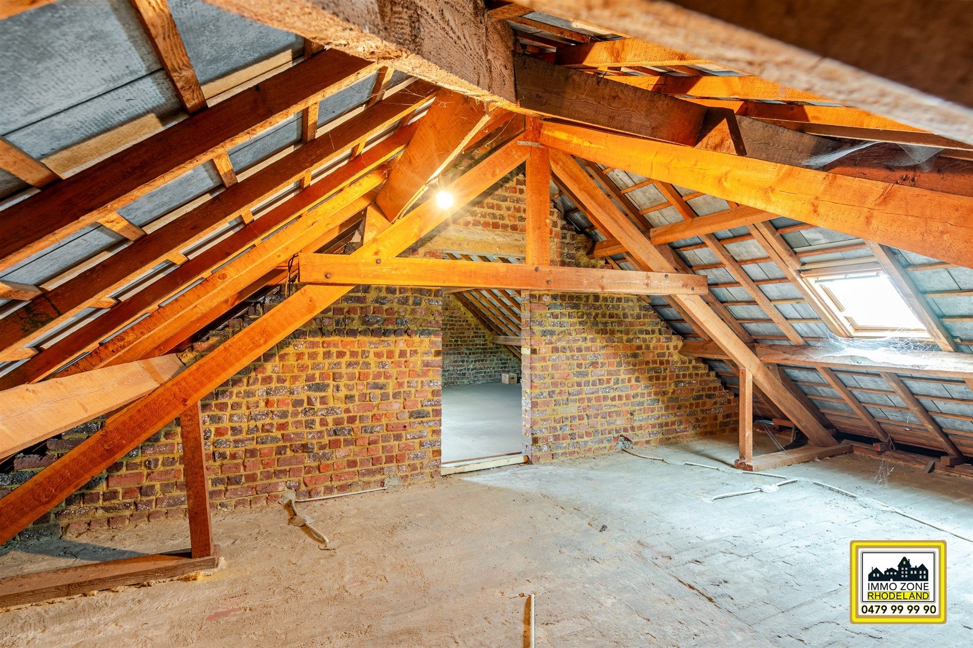 Charmante halfopen woning met ruime tuin foto 22