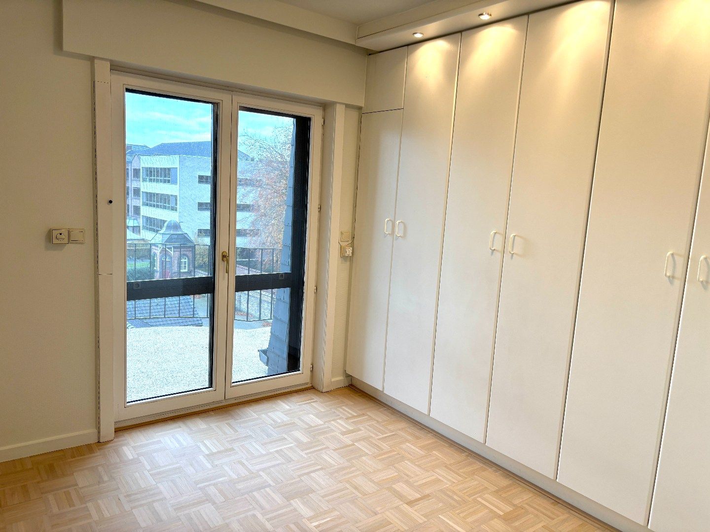 Prachtig appartement aan het park te Wevelgem! foto 15