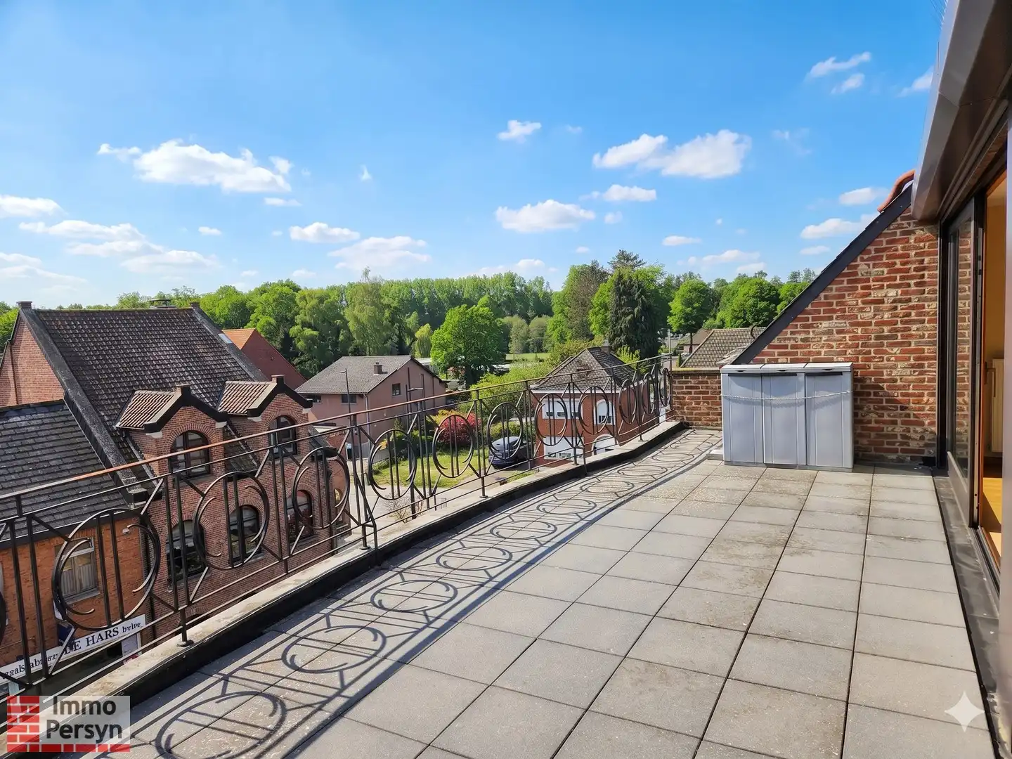 Ruime gerenoveerde triplex te Begijnendijk foto 4