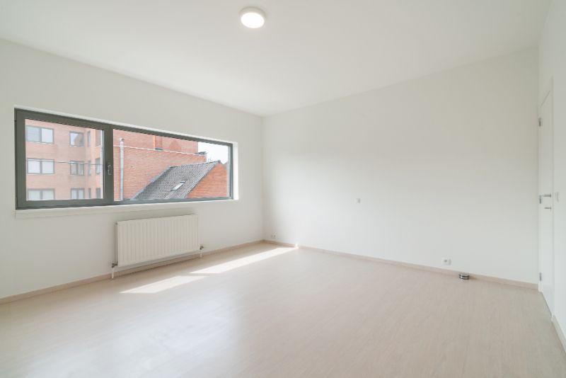 Ruim appartement - ondergrondse staanplaats inclusief!!! foto 11