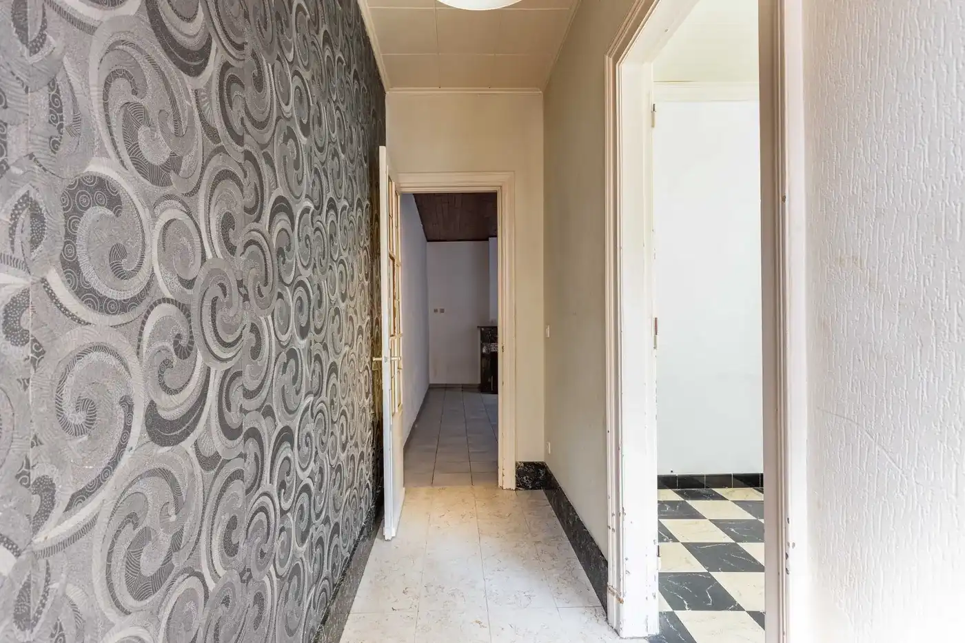 Woning met 3 slaapkamers en tal van mogelijkheden in Kortrijk foto 2