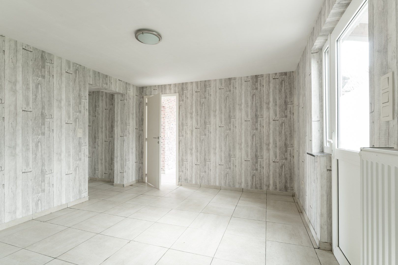 IN OPTIE!!! - Instapklare woning te koop met 3 slaapkamers! foto 4