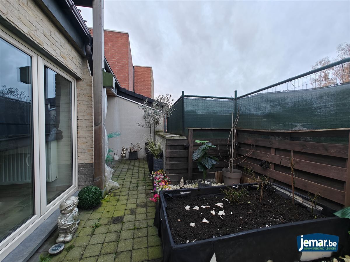 Gelijkvloers appartement met 1 slaapkamer en inpandige garage  foto 19