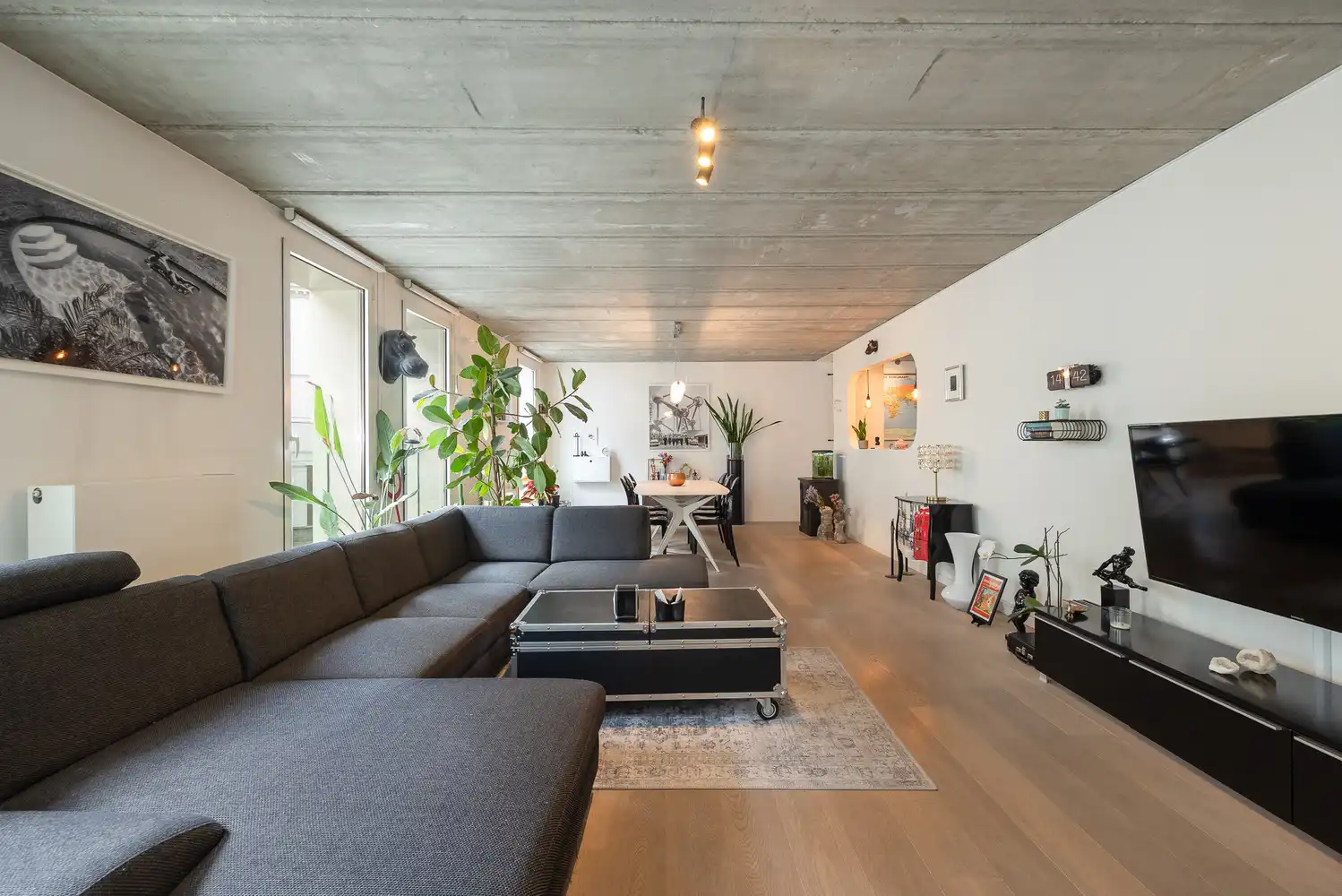 Ruim en energiezuinig (EPC A) 3-slaapkamerappartement van 125m² met leuk terras (10m²) in hartje Antwerpen foto 2