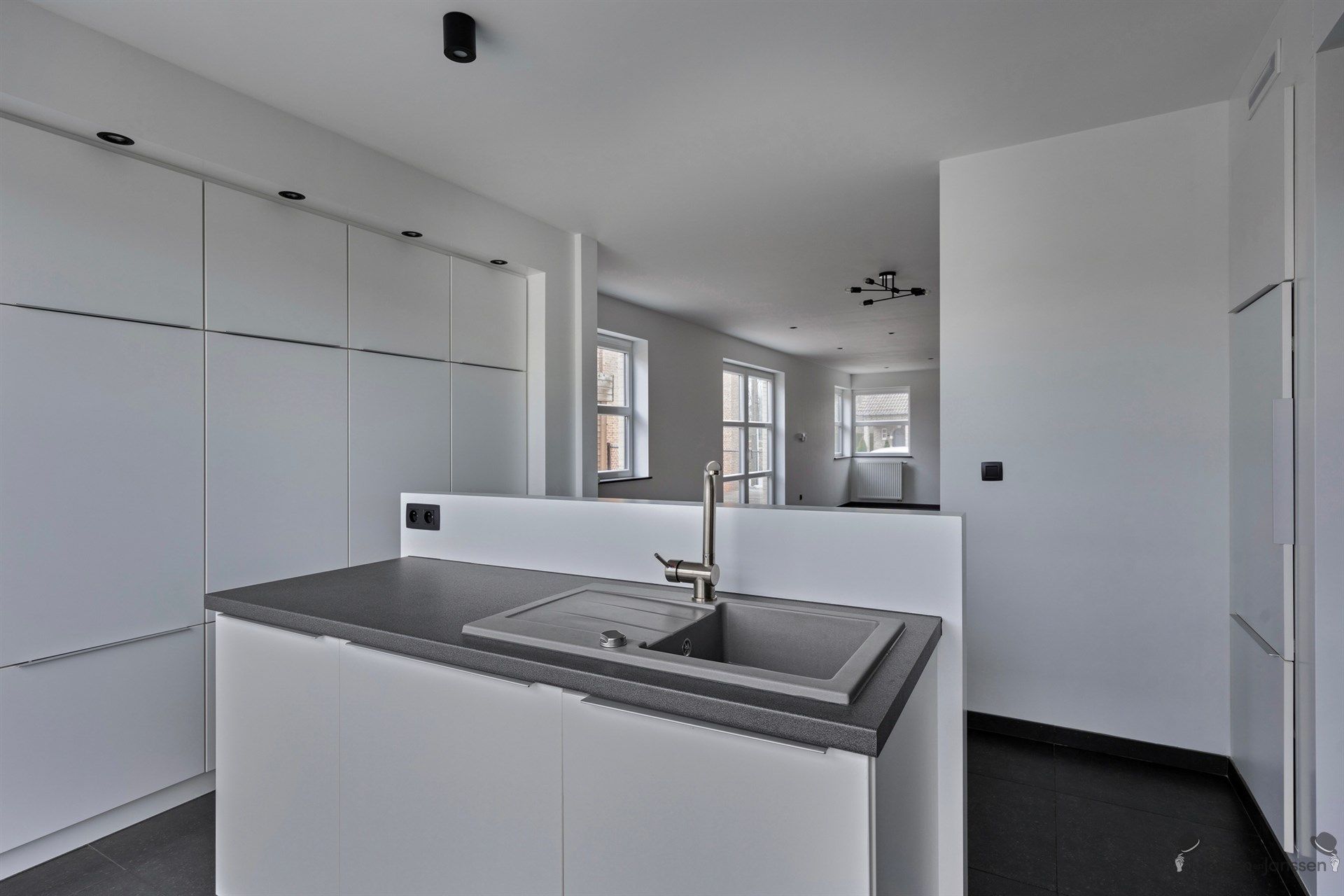 Huis te koop foto 15