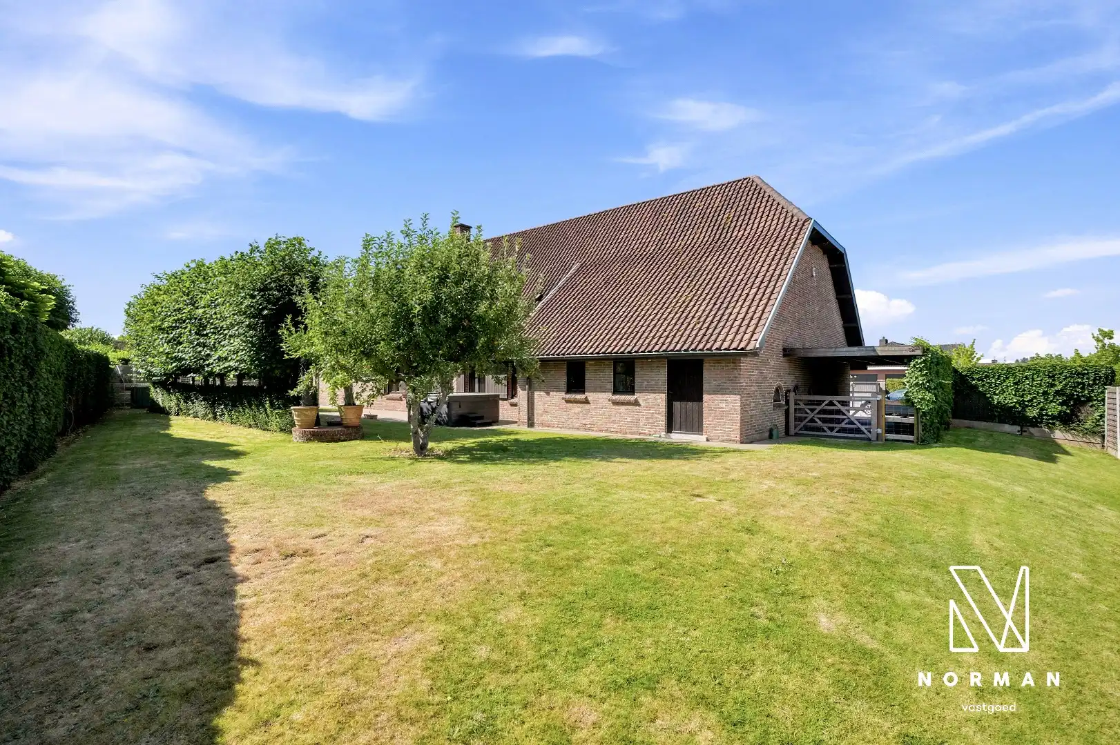 Villa met zwembad op een perceel van 1.598 m² foto 33