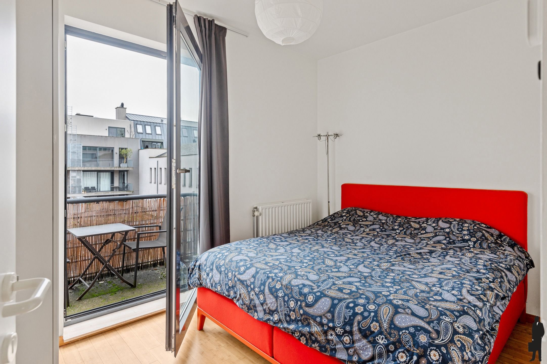 Licht en ruim 2-slaapkamerappartement met prachtig waterzicht foto 9
