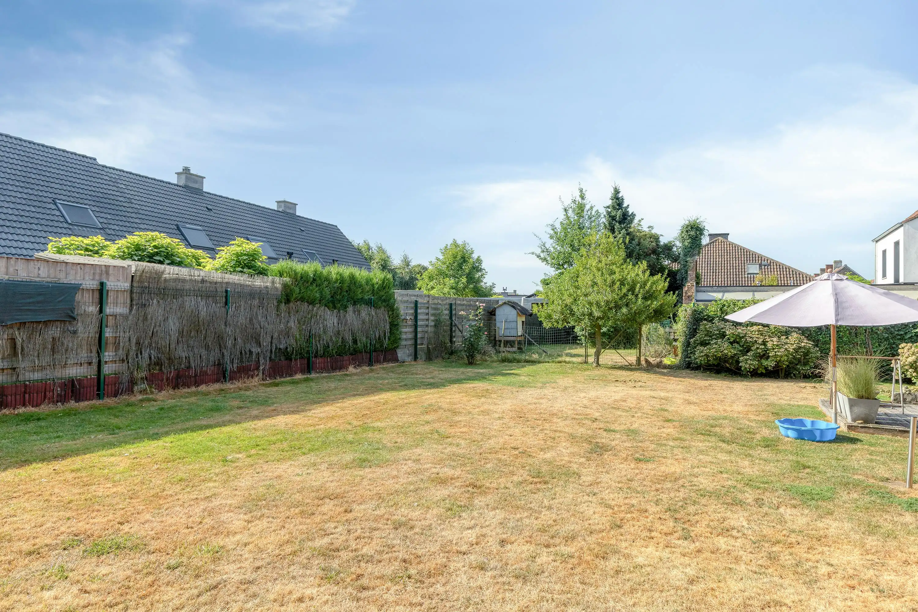 Unieke bouwgrond van 422,78 m² te koop in Izegem. foto 4