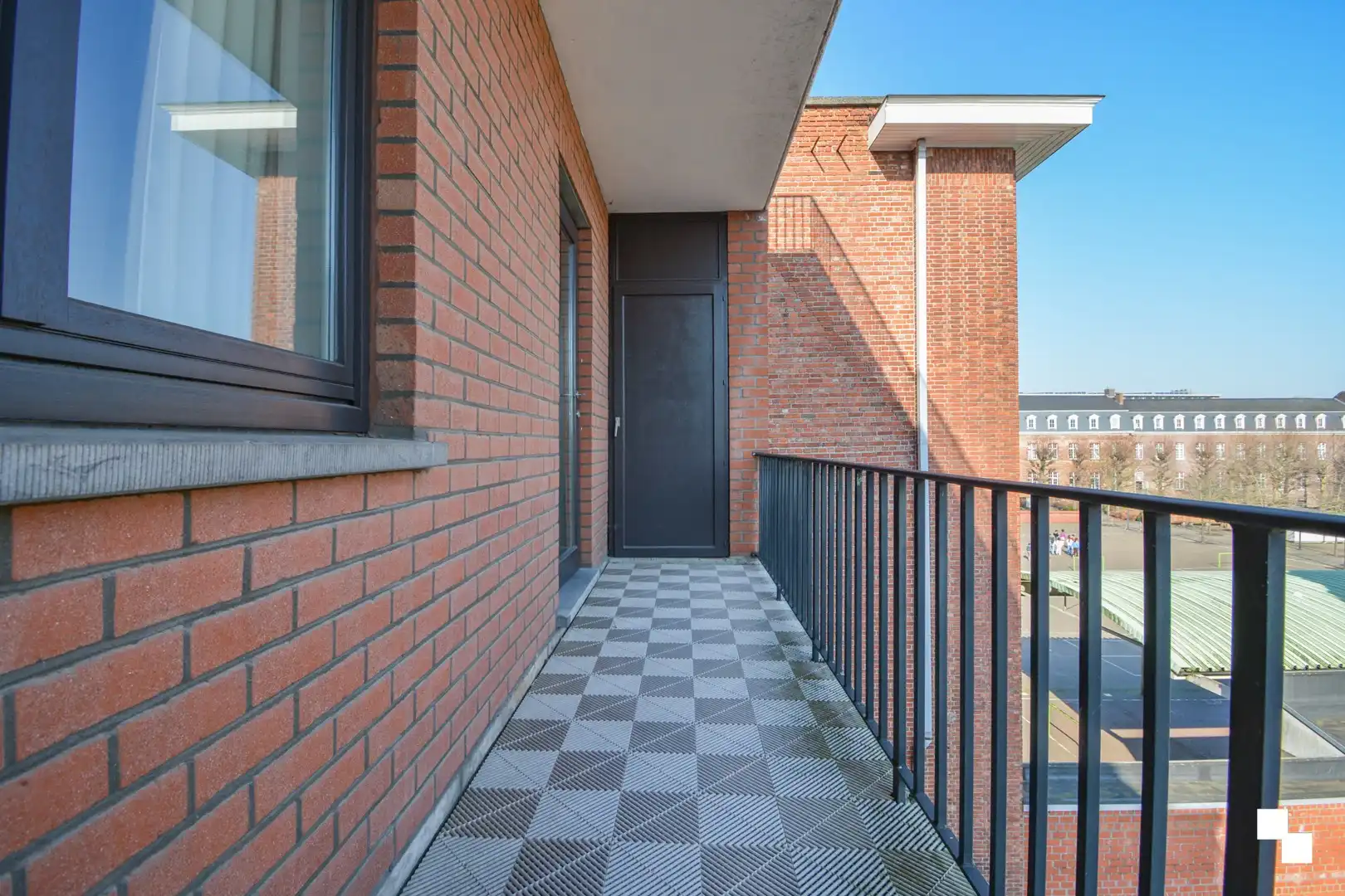 Zéér verzorgd, gerenoveerd 3-slaapkamer appartement te Roeselare foto 24