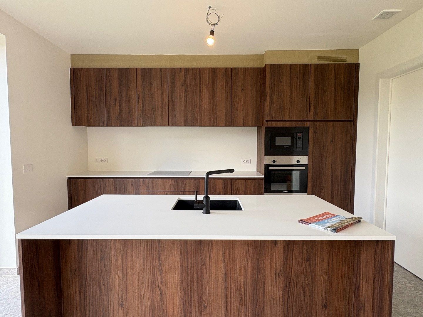 Nieuwbouwwoning E-peil 5 met grote tuin, gelegen in het woonproject Lijstergalm in Kuurne. foto 5