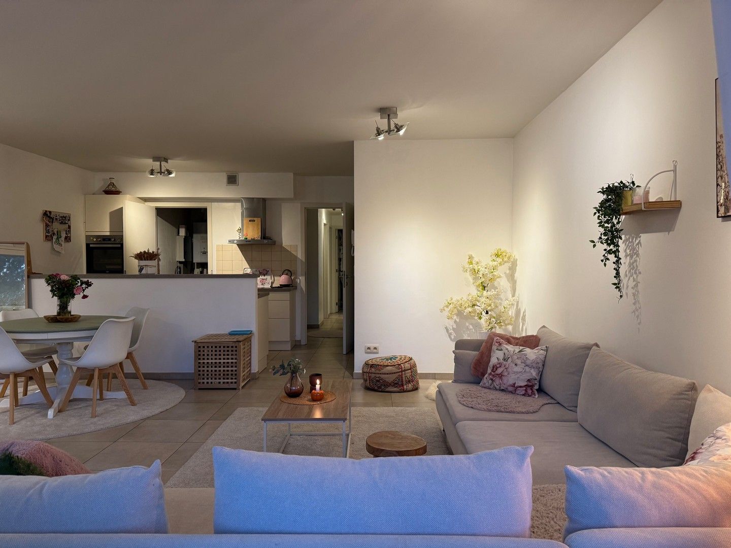 Comfortabel gelijkvloers appartement met tuin. foto 3