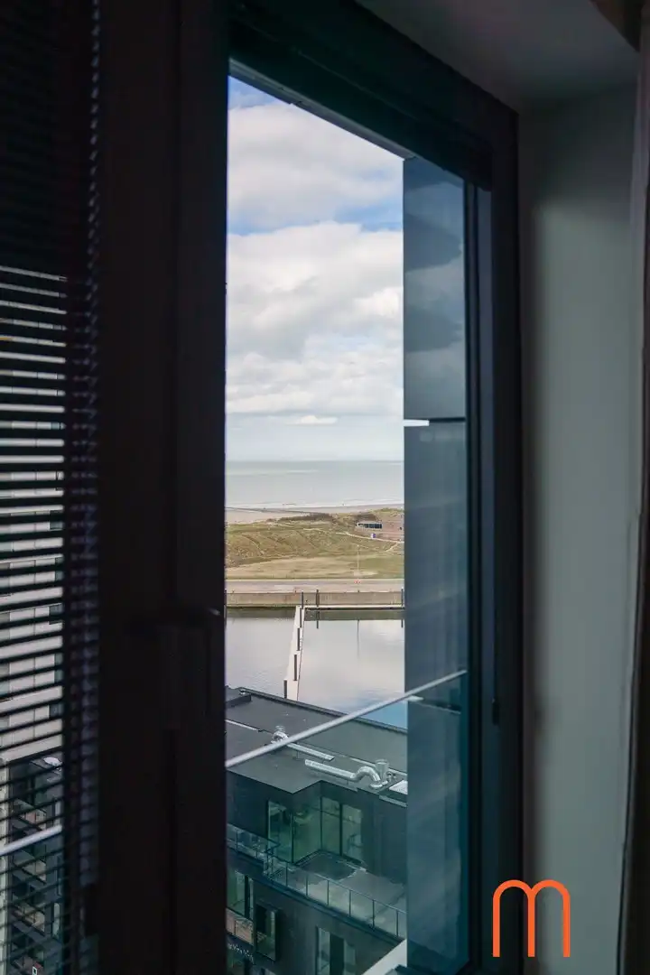 Luxe appartement met zee- en havenzicht in Ensor Tower – Oosteroever Oostende foto 15