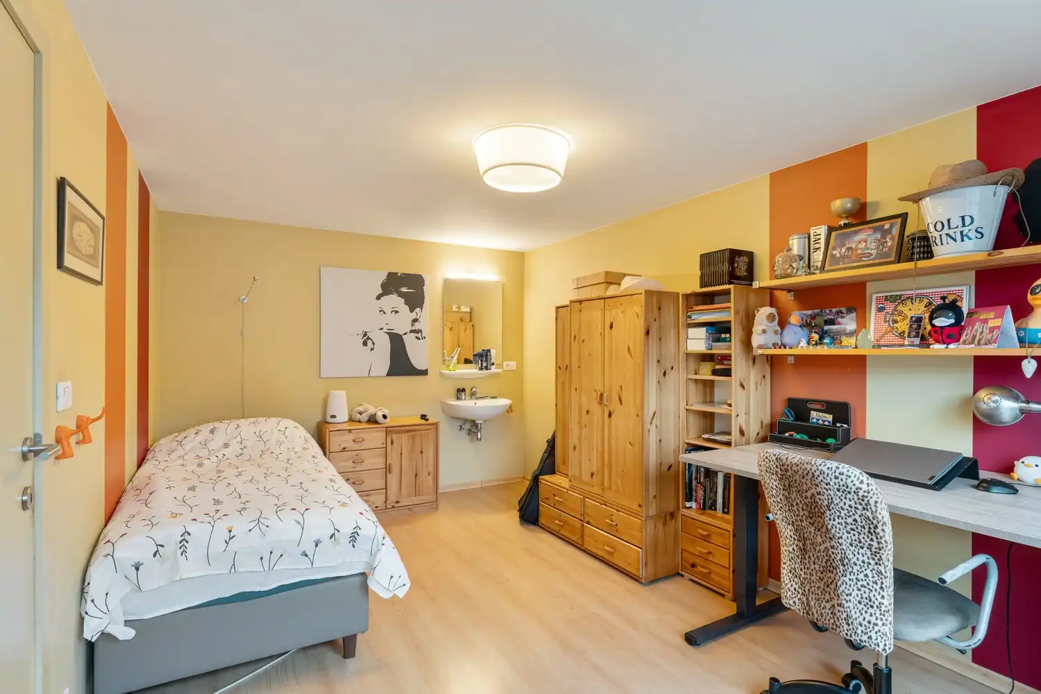 Moderne en energiezuinige driegevelwoning met 5 slaapkamers, een dressing, een garage en een tuin nabij het Provinciedomein te Kessel-Lo! foto 18