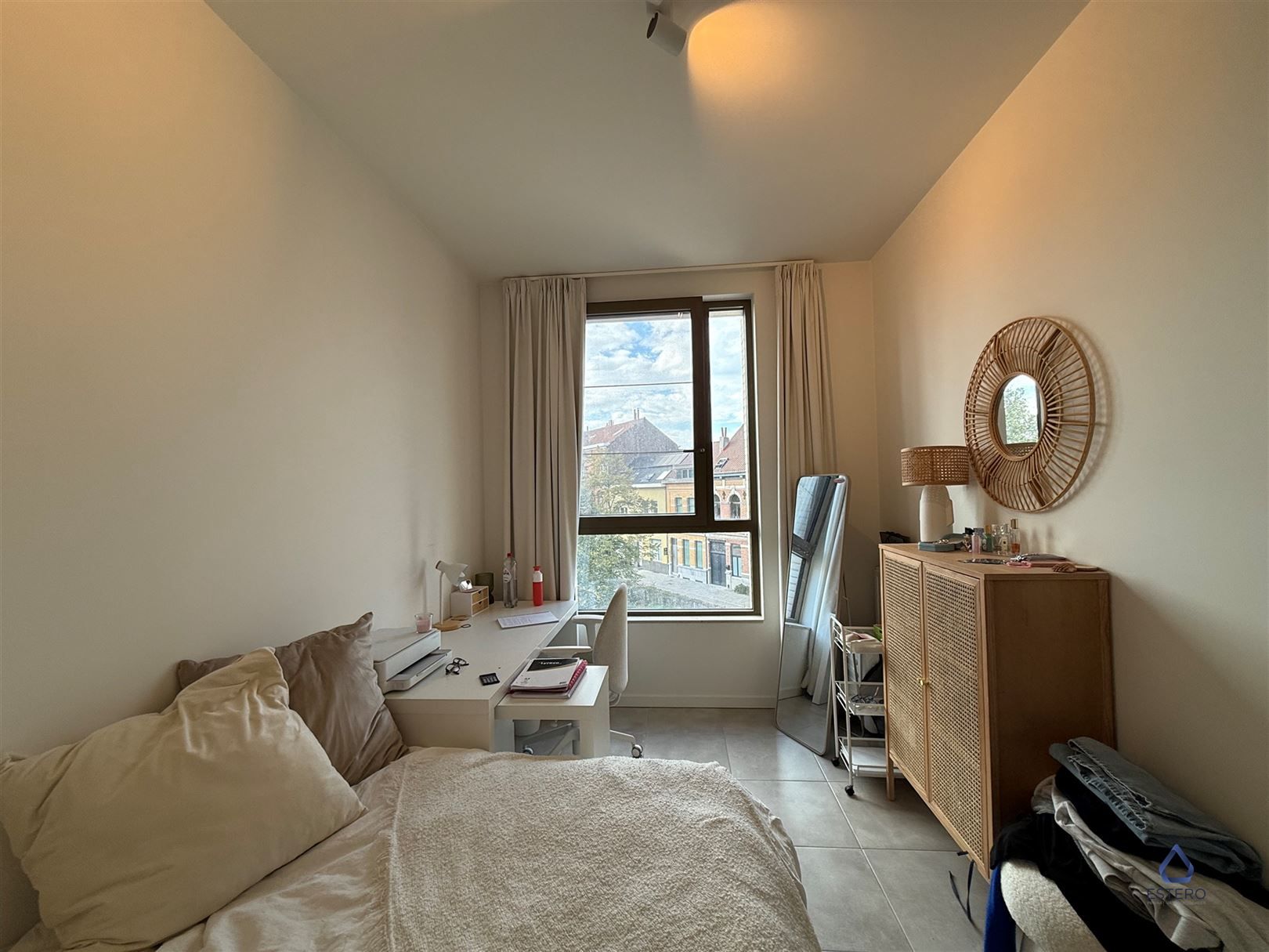 Nieuwbouw met 3 slaapkamer en 2 badkamers + parking foto 10