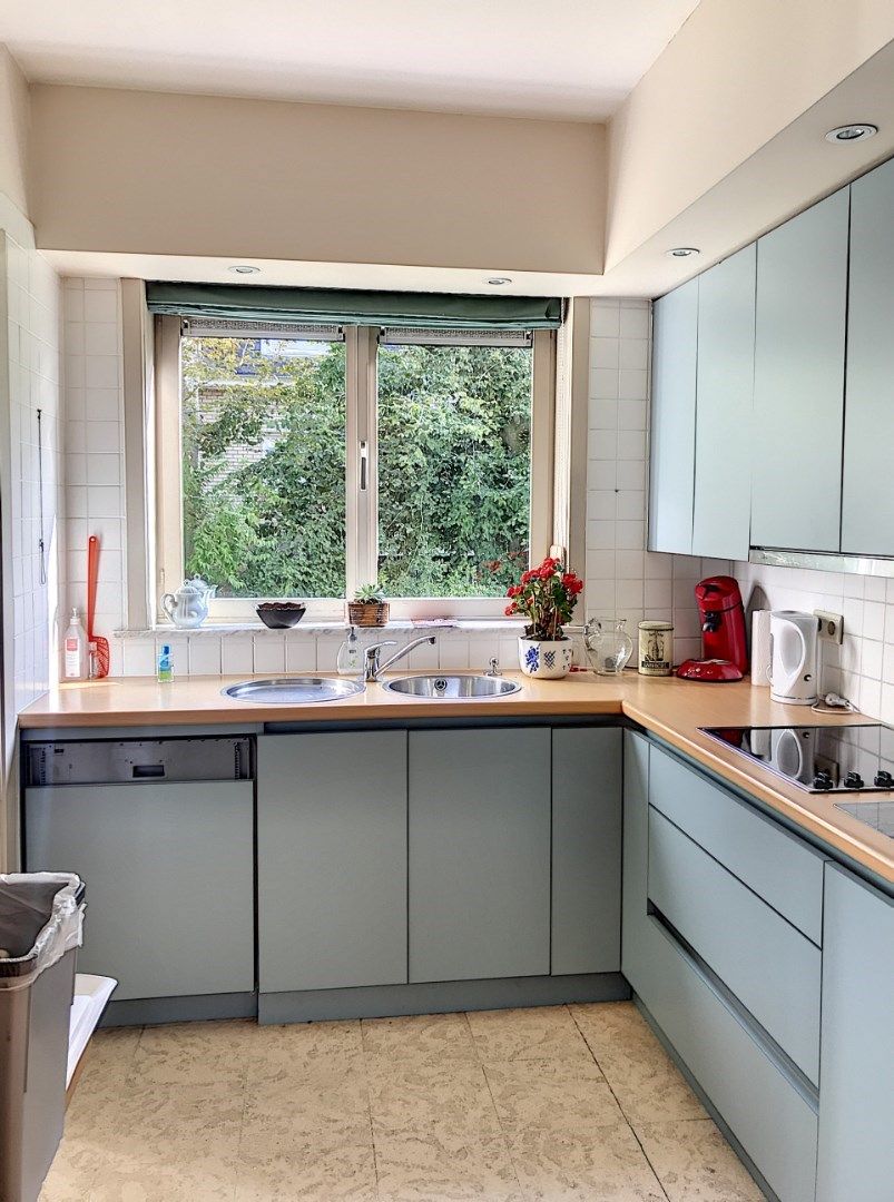 Ruim appartement (97m²) op centrale ligging foto 4