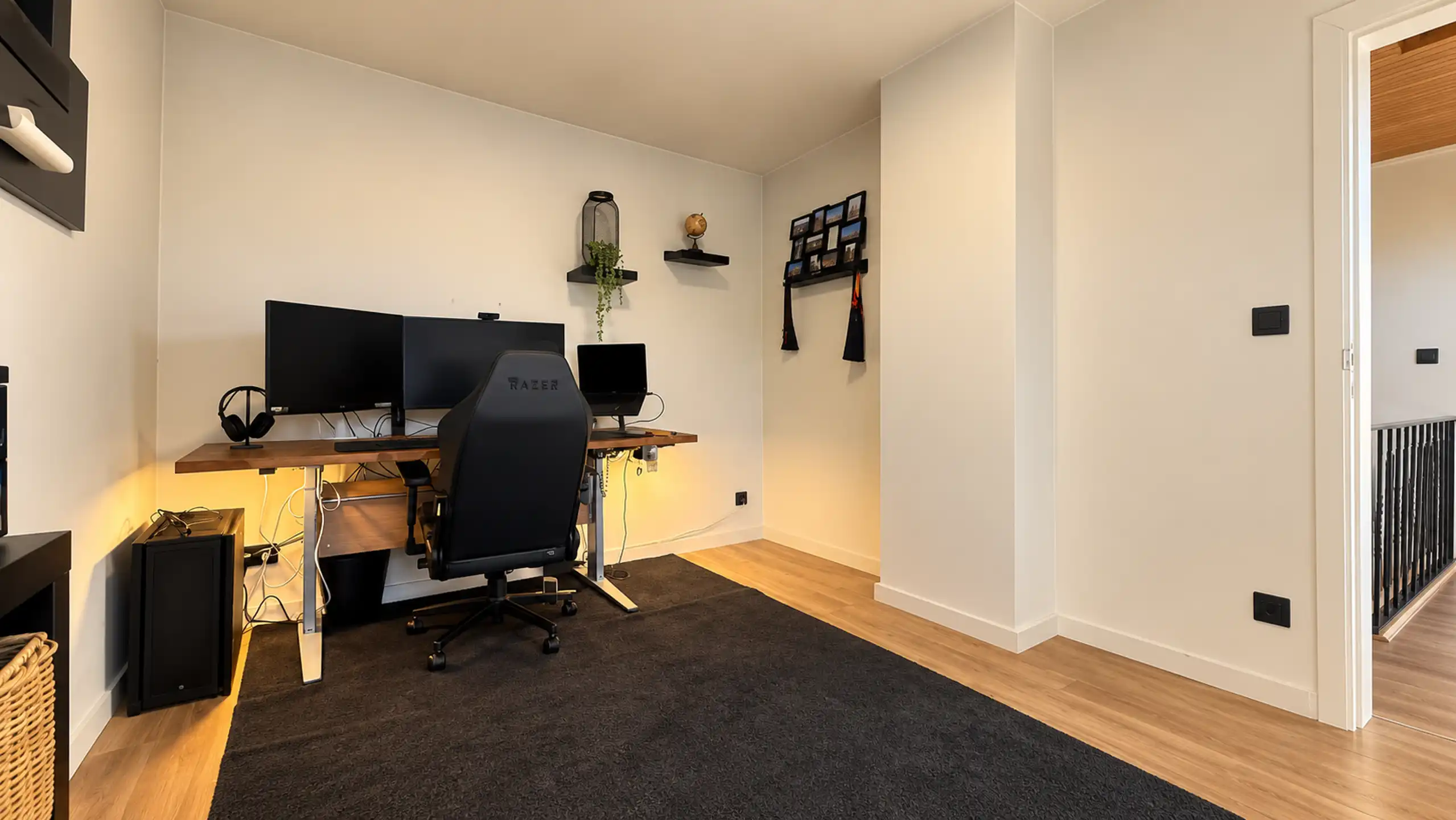 Halfopen bebouwing met 3 slaapkamers, garage en ruime tuin! foto 31