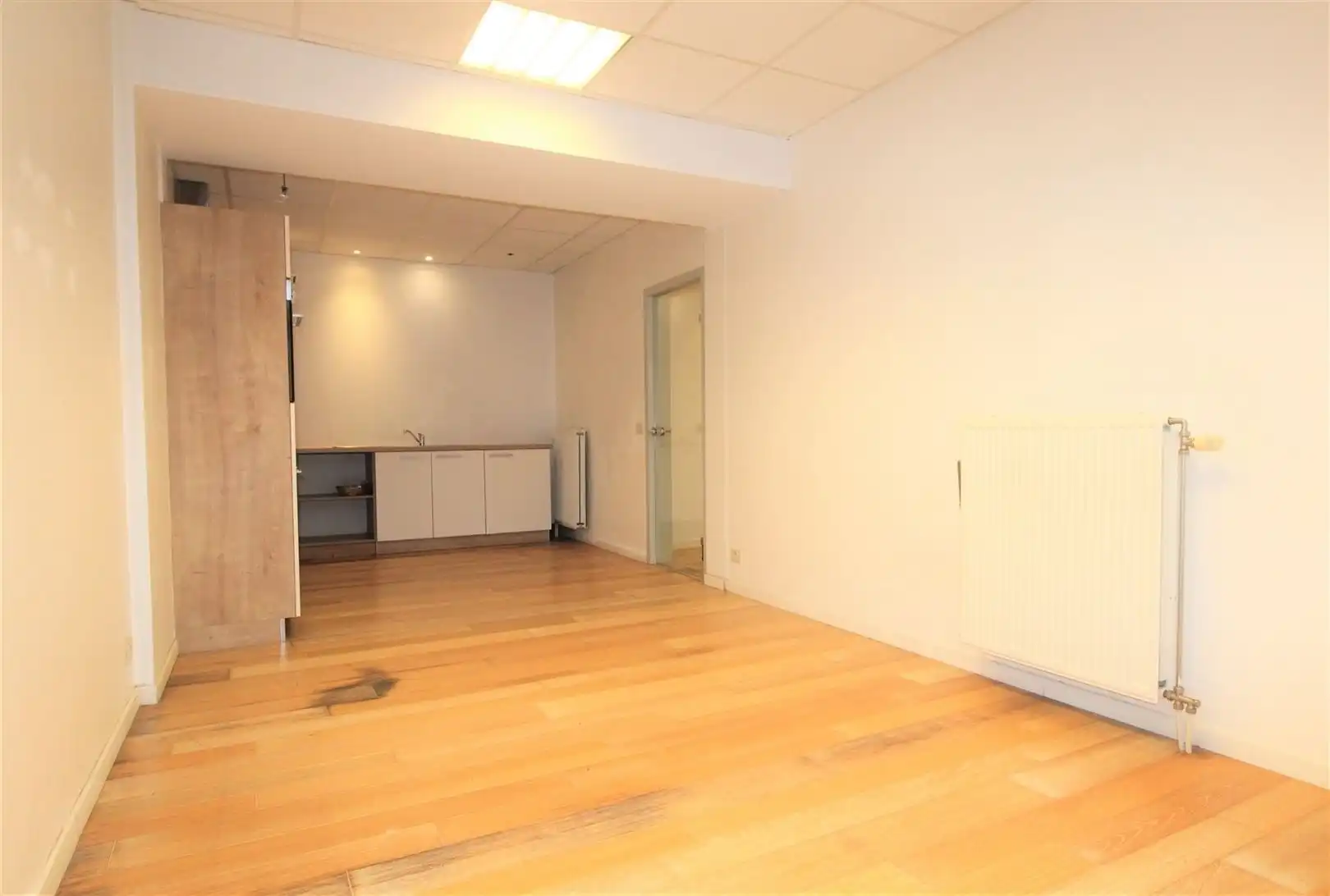 Gezellige 3 Slaapkamer appertement in Hartje Kortrijk foto {{pictureIndex}}